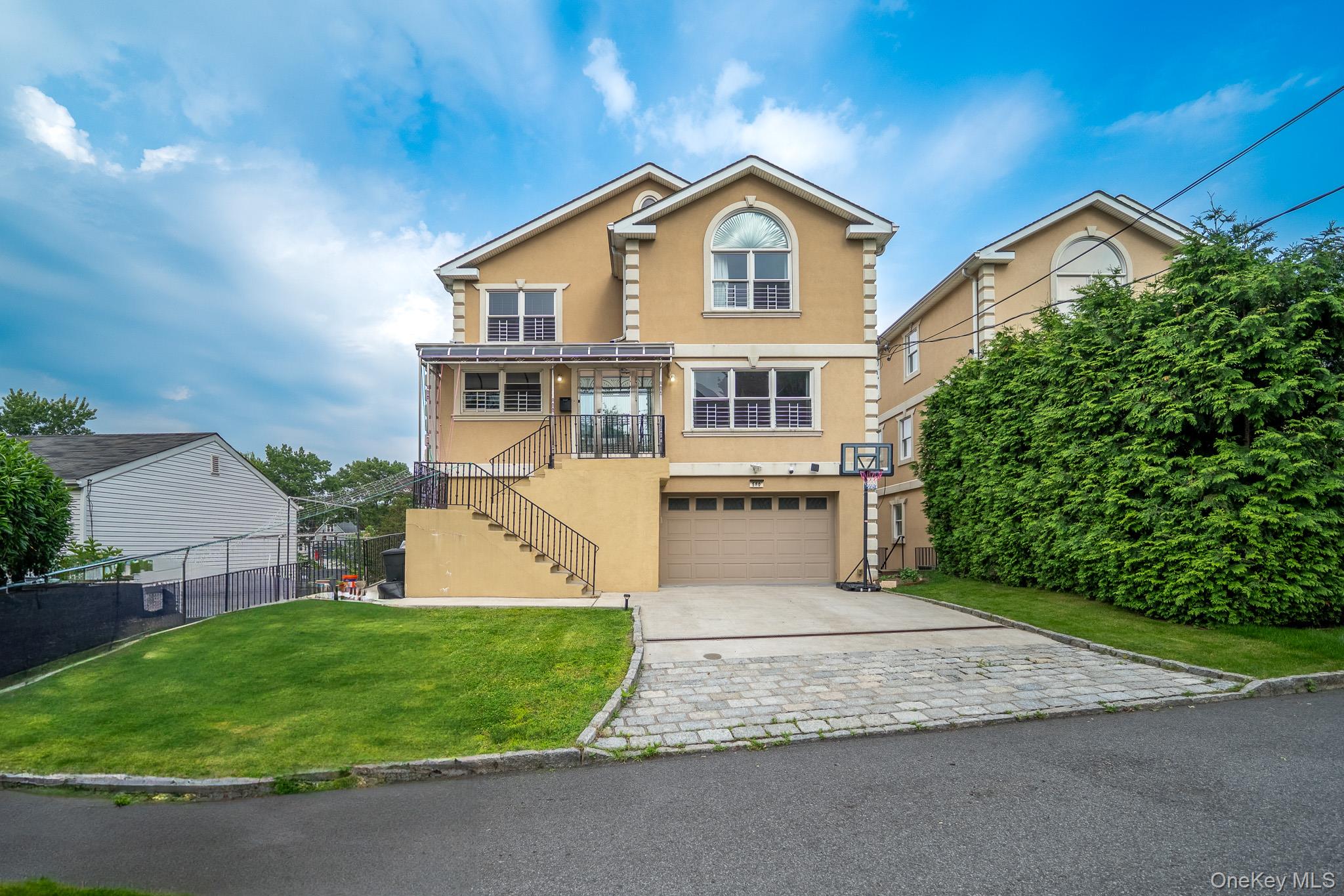 580 Valley Avenue, Yonkers, NY 10703