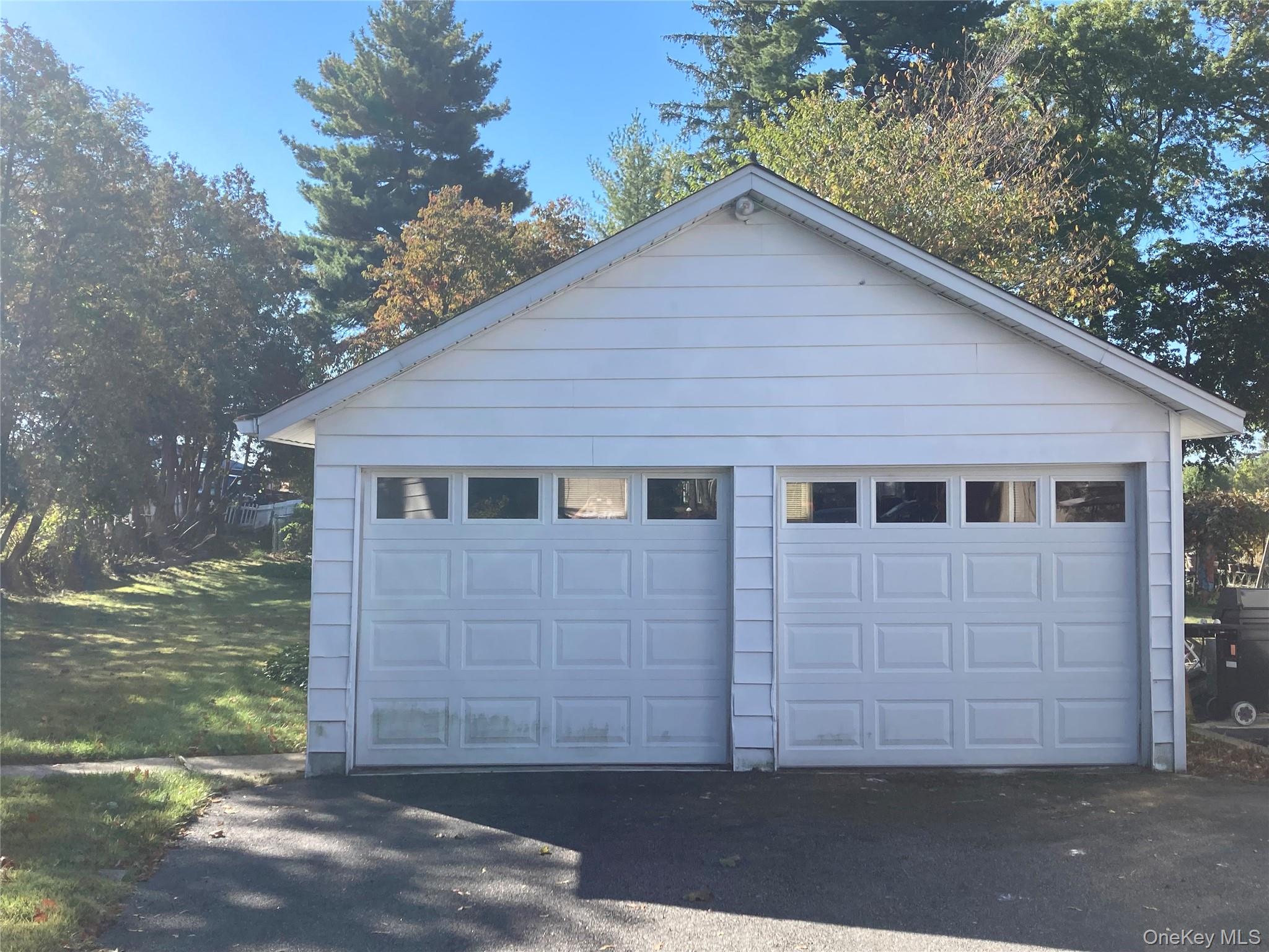 19 Palmer Avenue, Nanuet, NY 10954