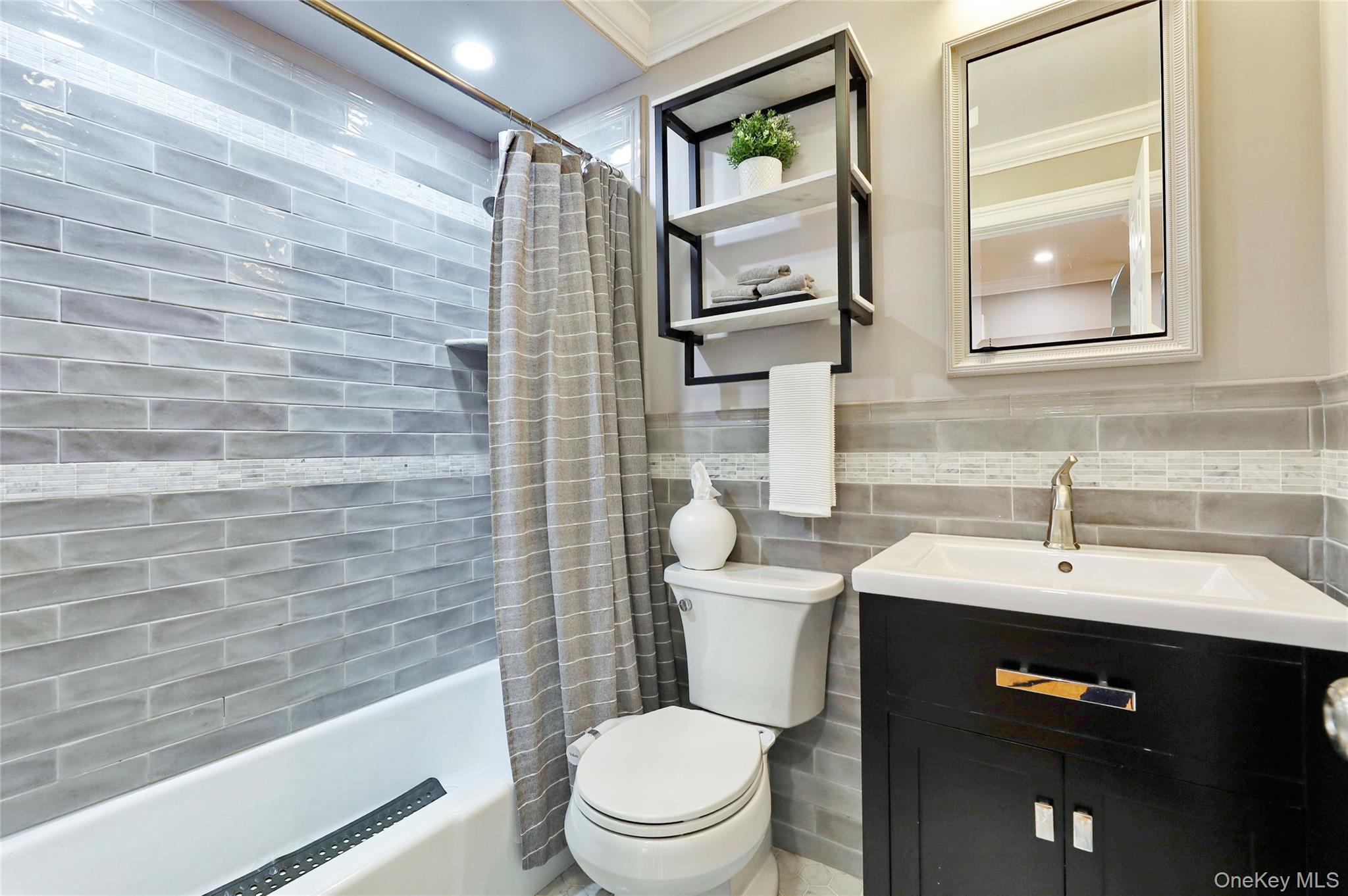 19 Doxbury Lane, Suffern, NY 10901