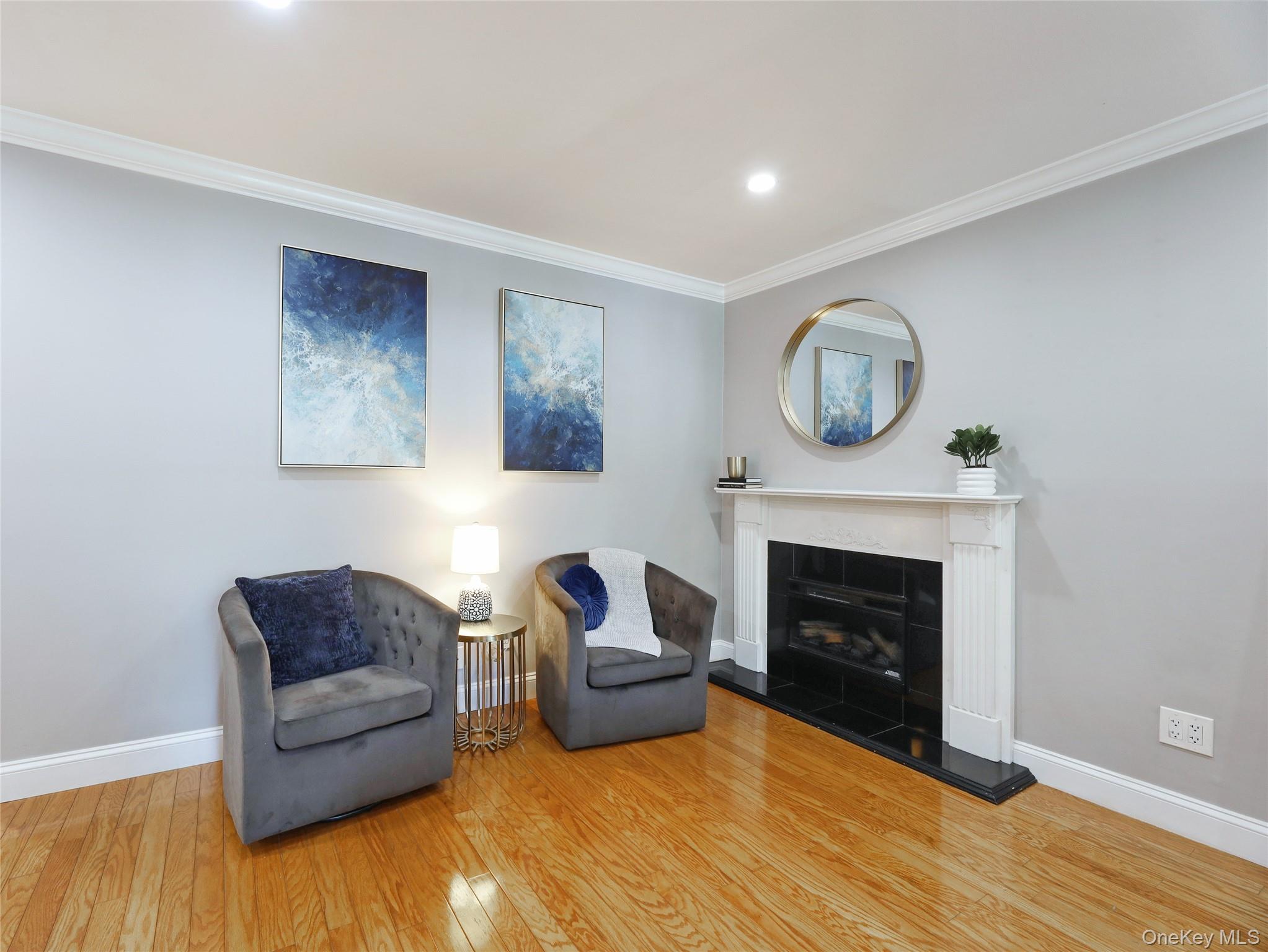 19 Doxbury Lane, Suffern, NY 10901