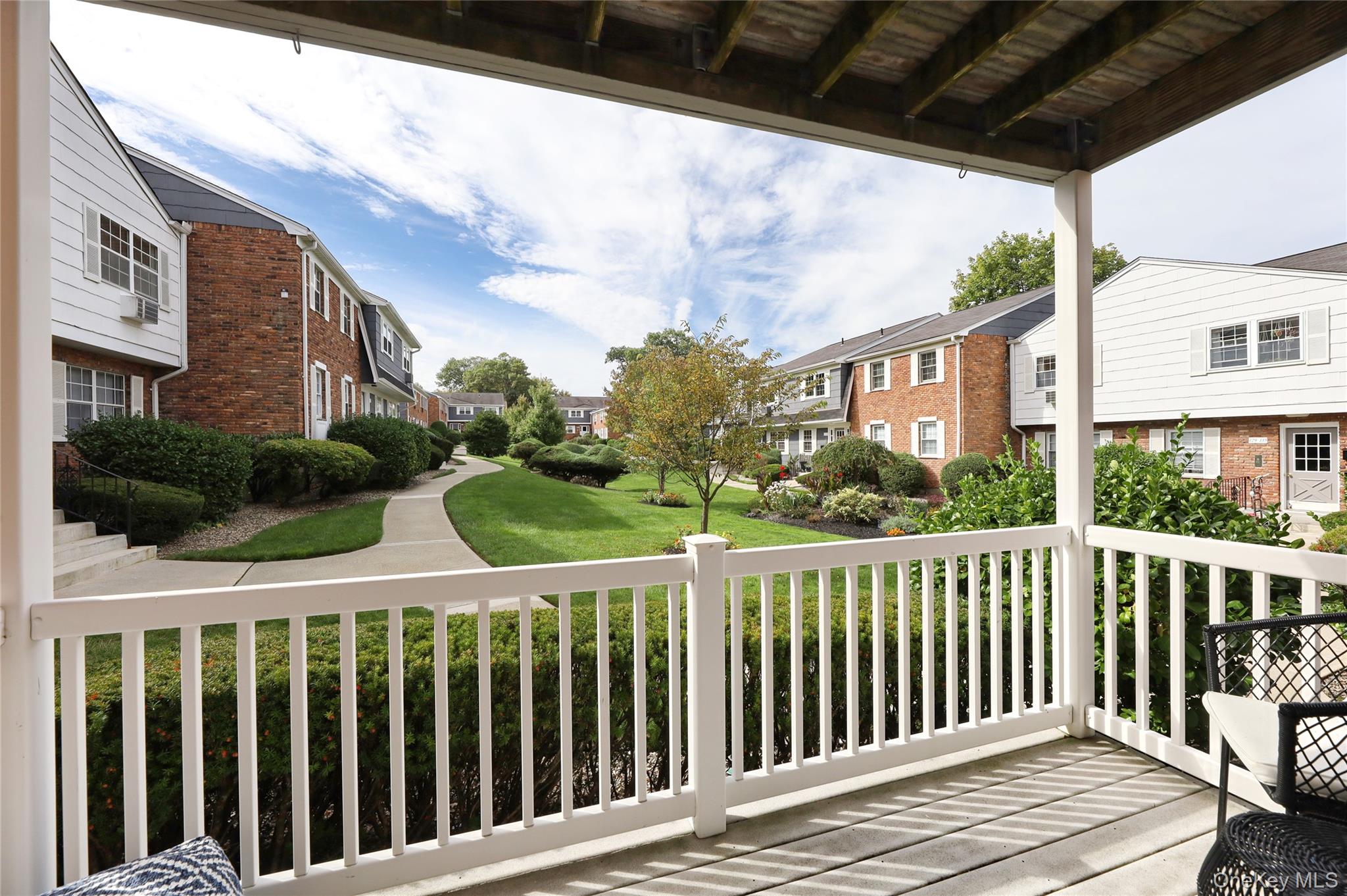 19 Doxbury Lane, Suffern, NY 10901