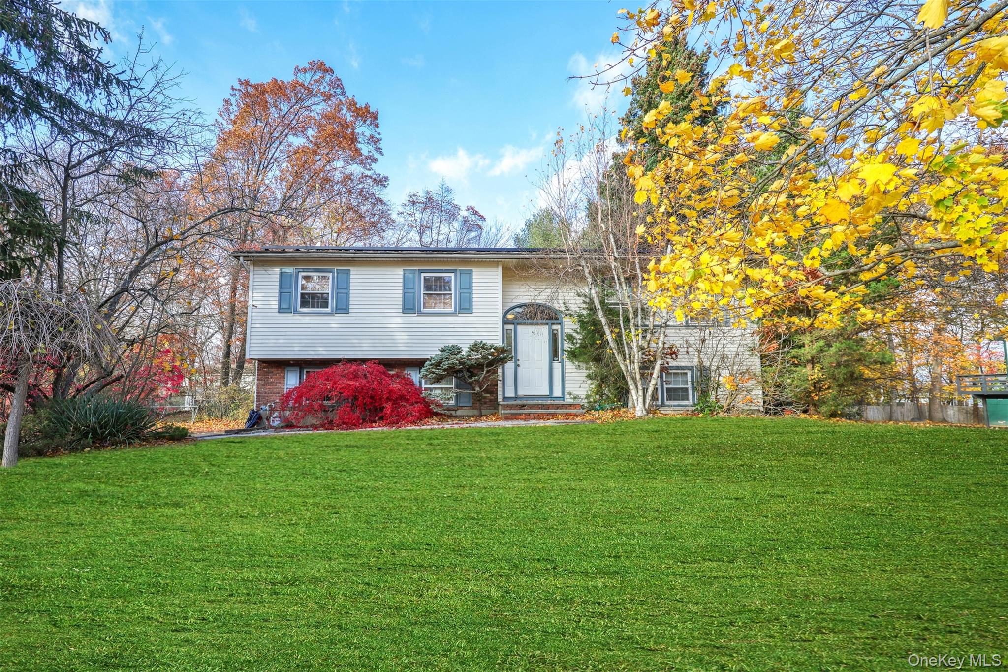 29 Strathmore Drive, New City, NY 10956