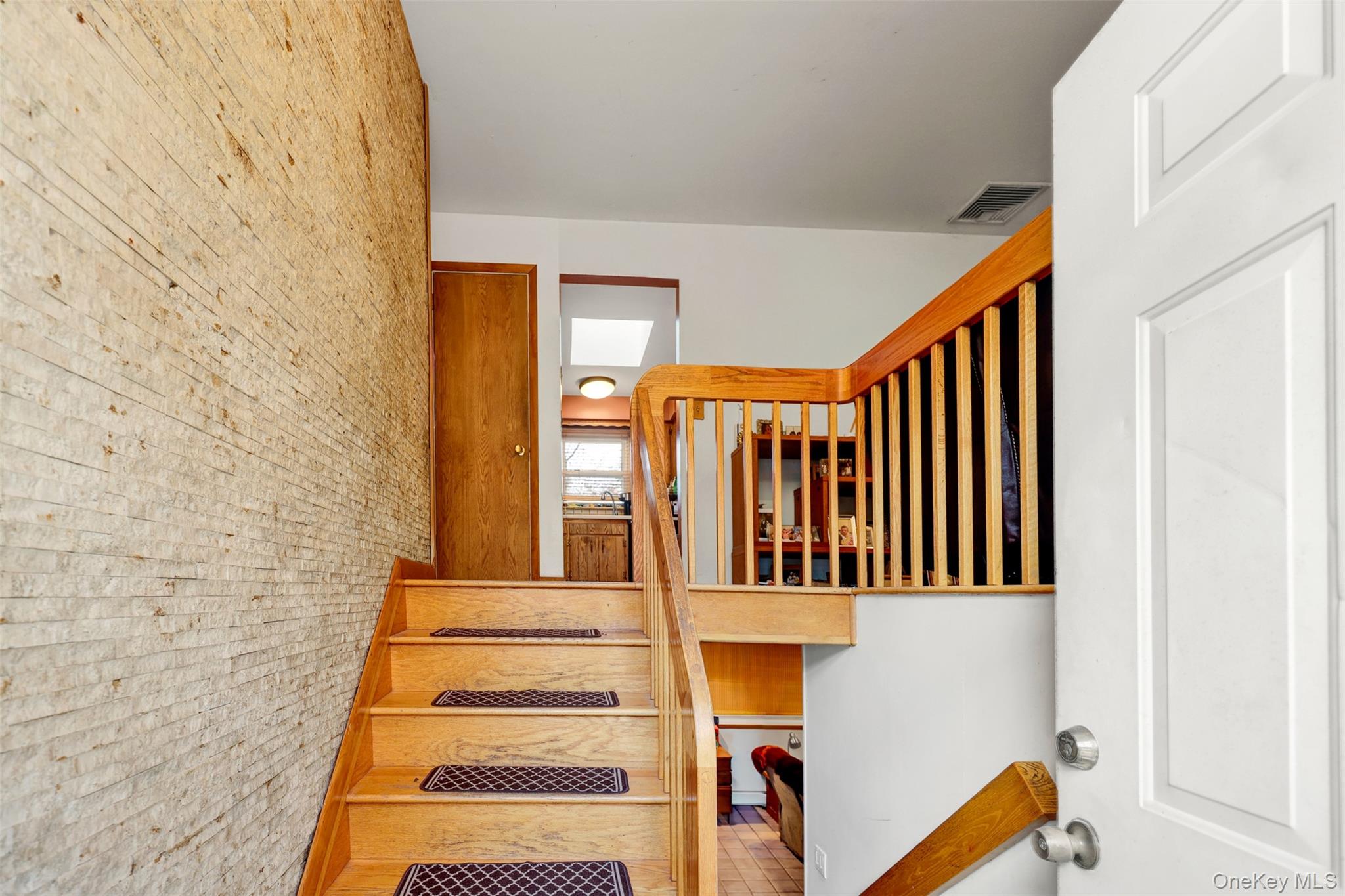 29 Strathmore Drive, New City, NY 10956