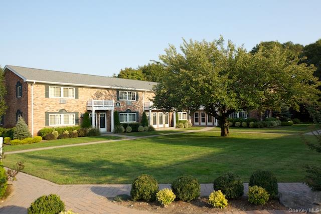 60 Horseblock Road # 5B, Centereach, NY 11720