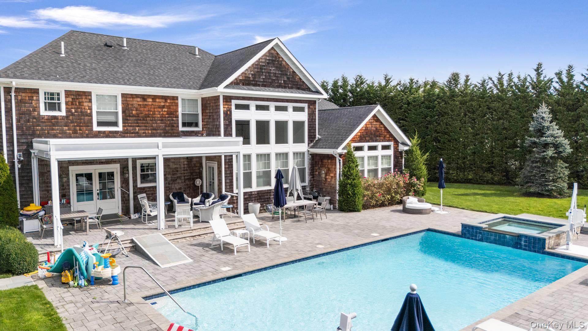 4 Spring Lane, Southampton, NY 11968