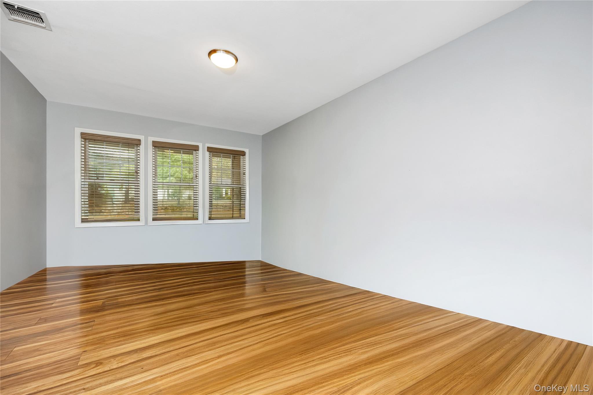 11 Cobblestone Drive, Ridge, NY 11961