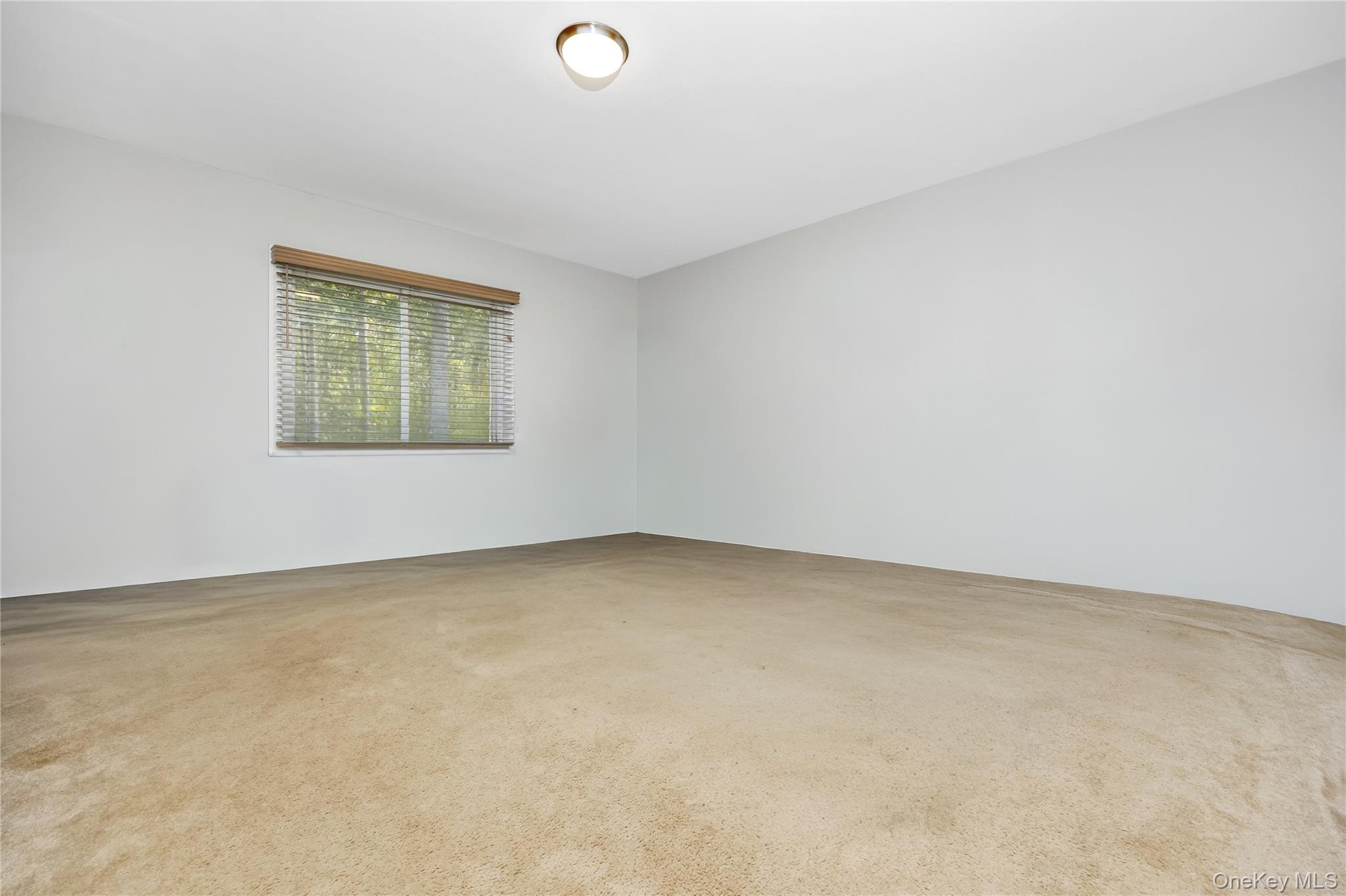 11 Cobblestone Drive, Ridge, NY 11961