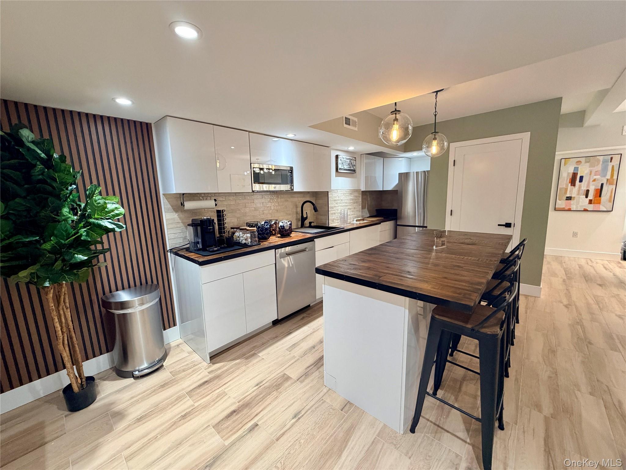 230 Pelham Road # 1O, New Rochelle, NY 10805