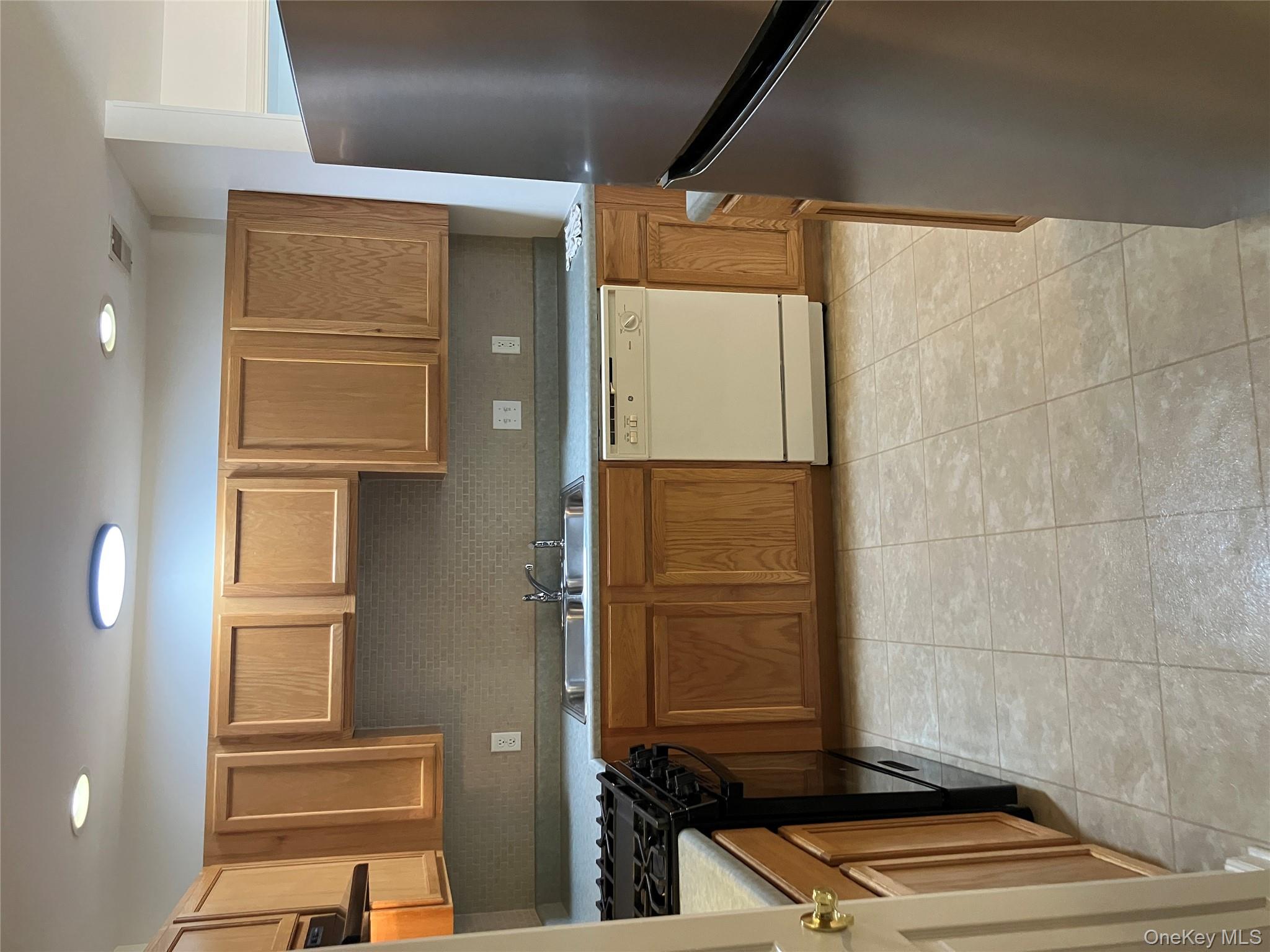 1066 Maggie Road # 13-1, Newburgh, NY 12550