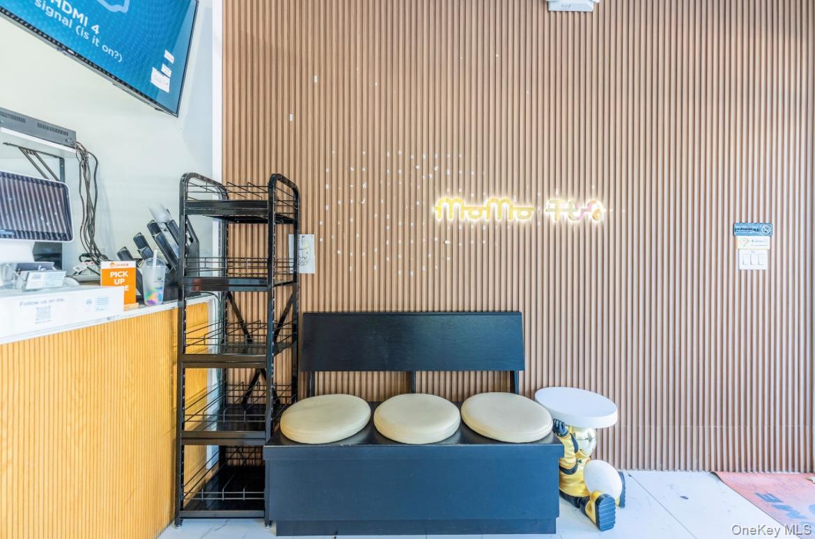 28-82 Merrick Rd, Bellmore, NY 11710