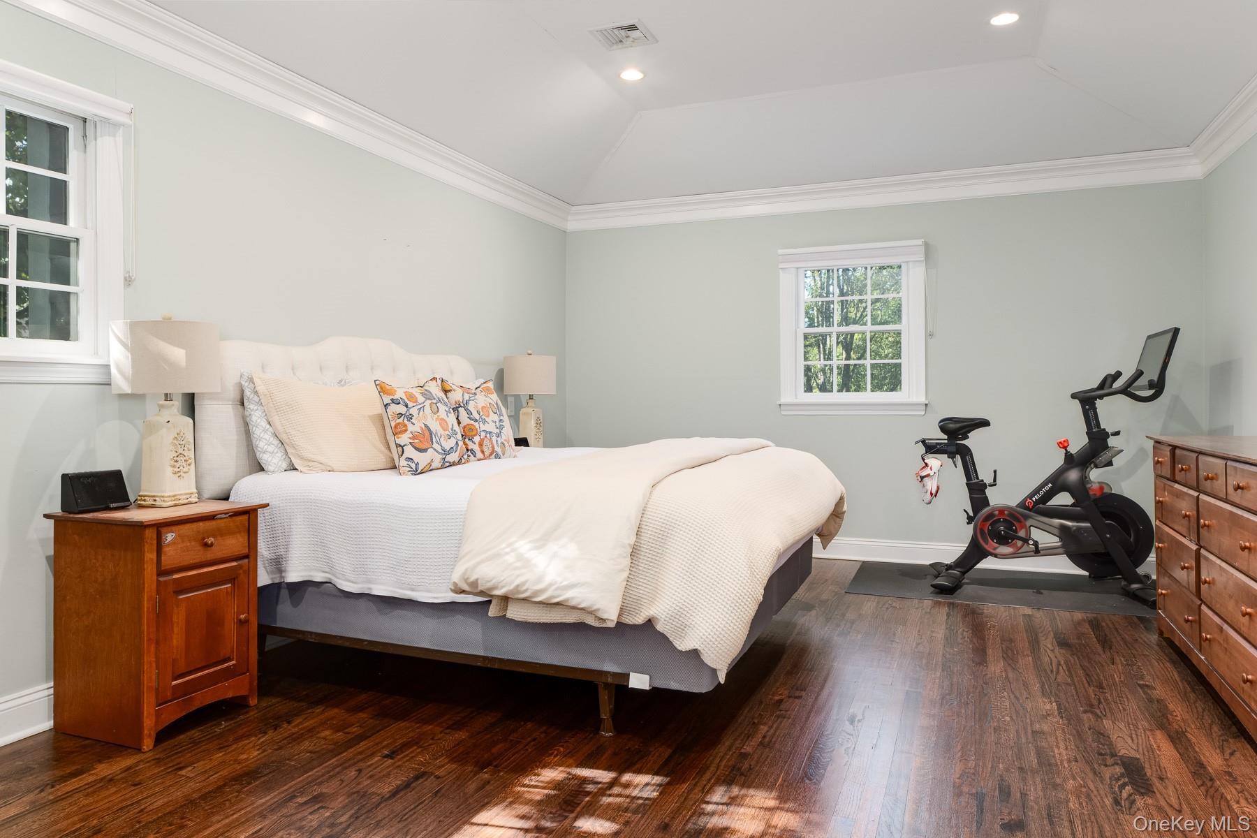 15 Rockinghorse Trail, Rye Brook, NY 10573