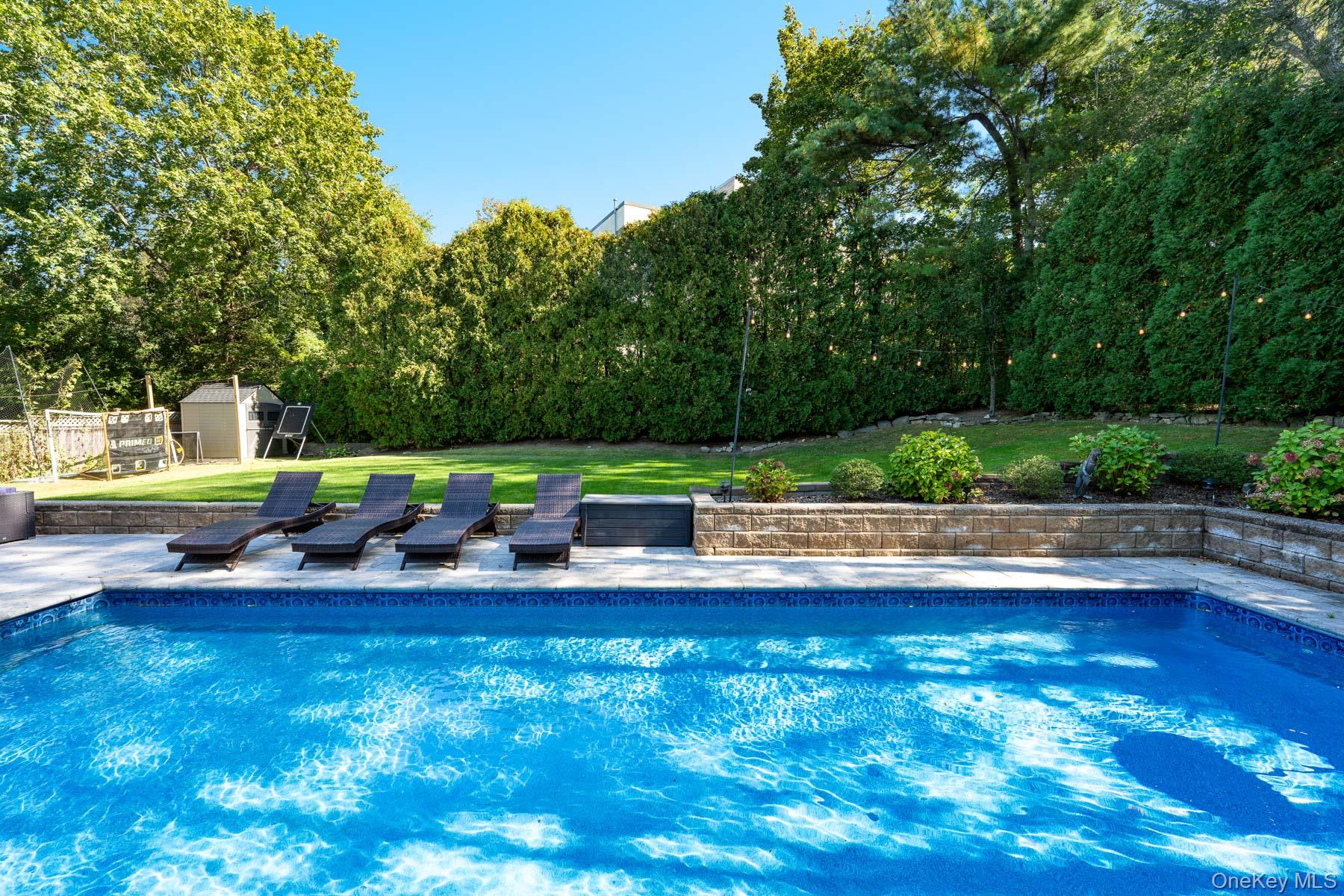 15 Rockinghorse Trail, Rye Brook, NY 10573