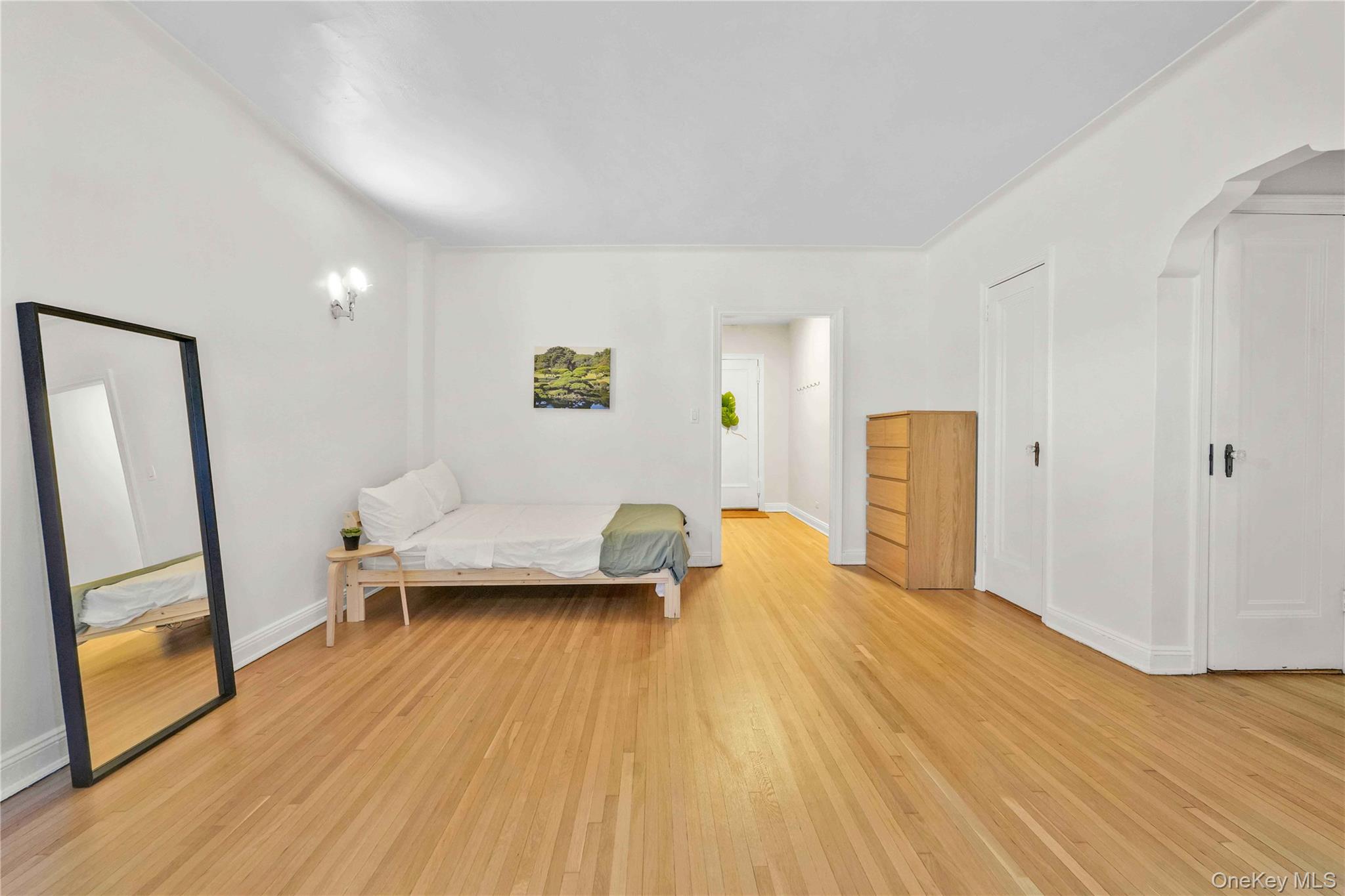 30-83 Crescent Street # 2B, Astoria, NY 11102