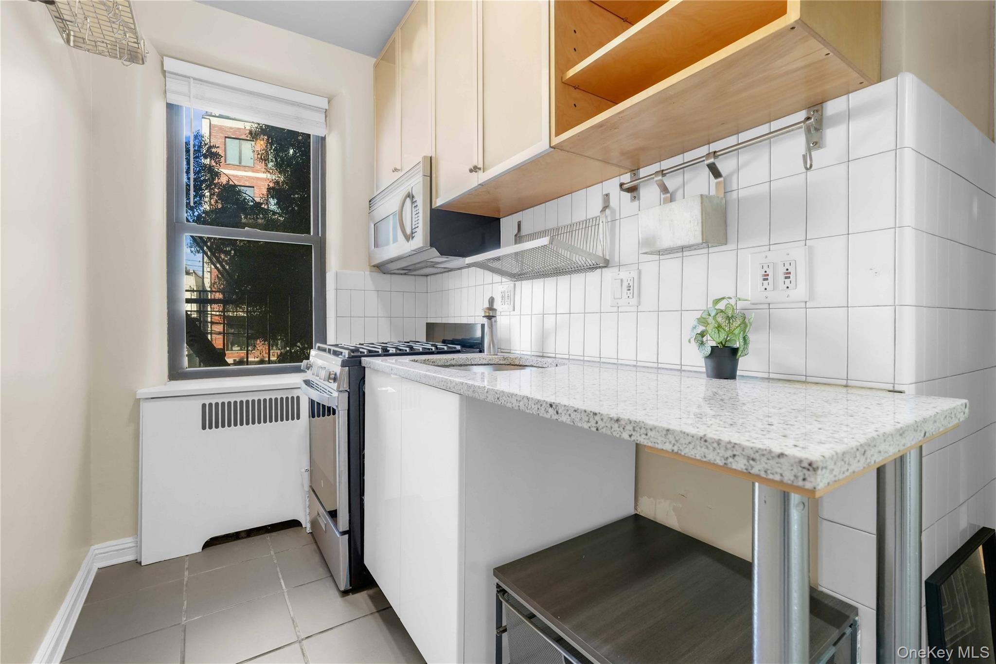 30-83 Crescent Street # 2B, Astoria, NY 11102