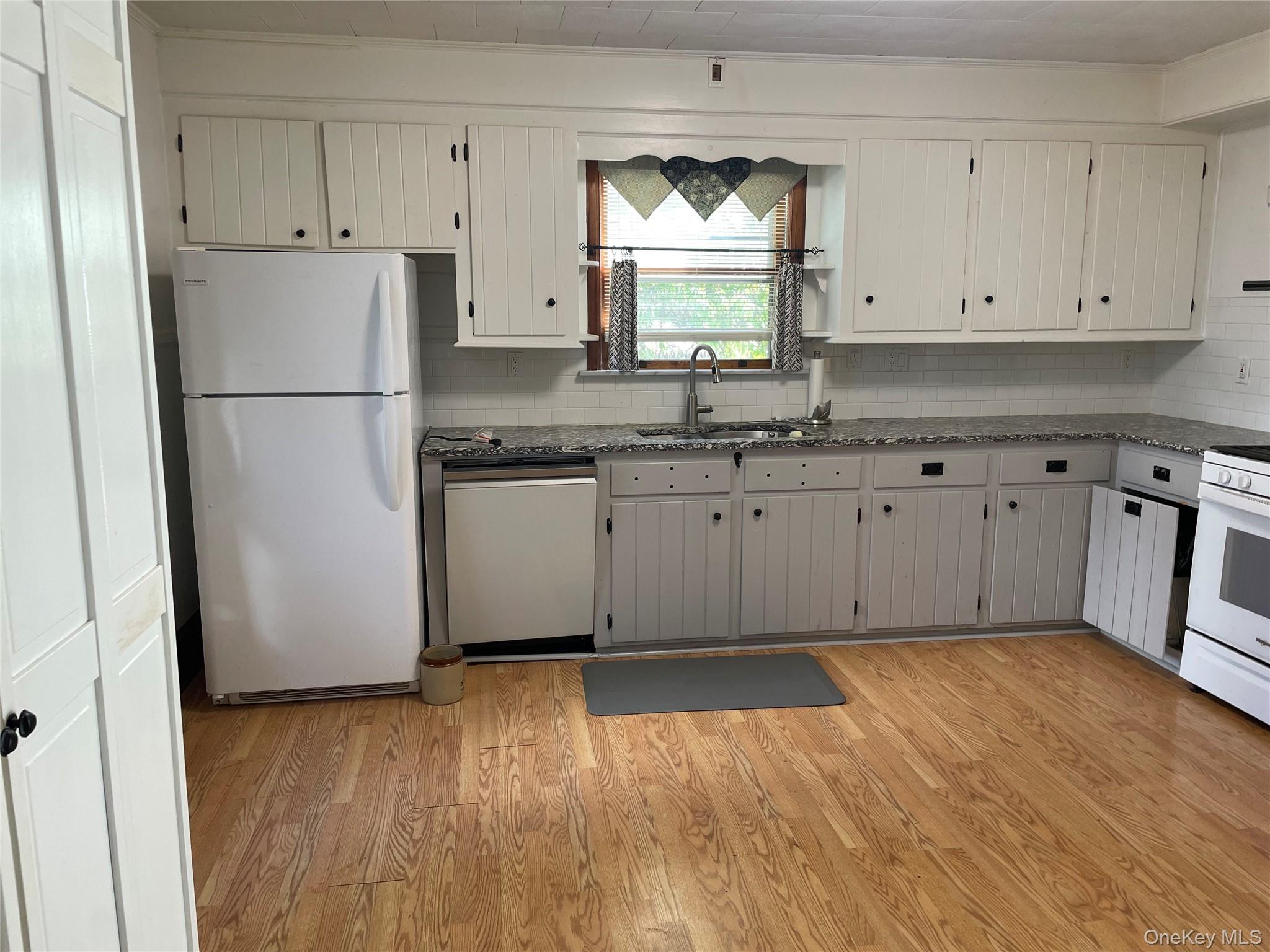 10 Downey Avenue, Wappingers Falls, NY 12590