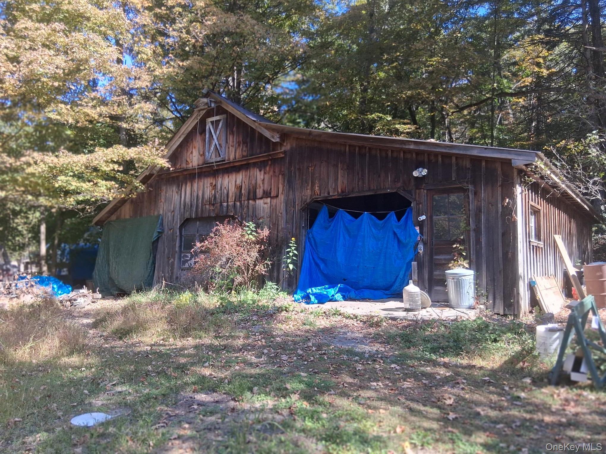 84 North Road, Red Hook, NY 12571