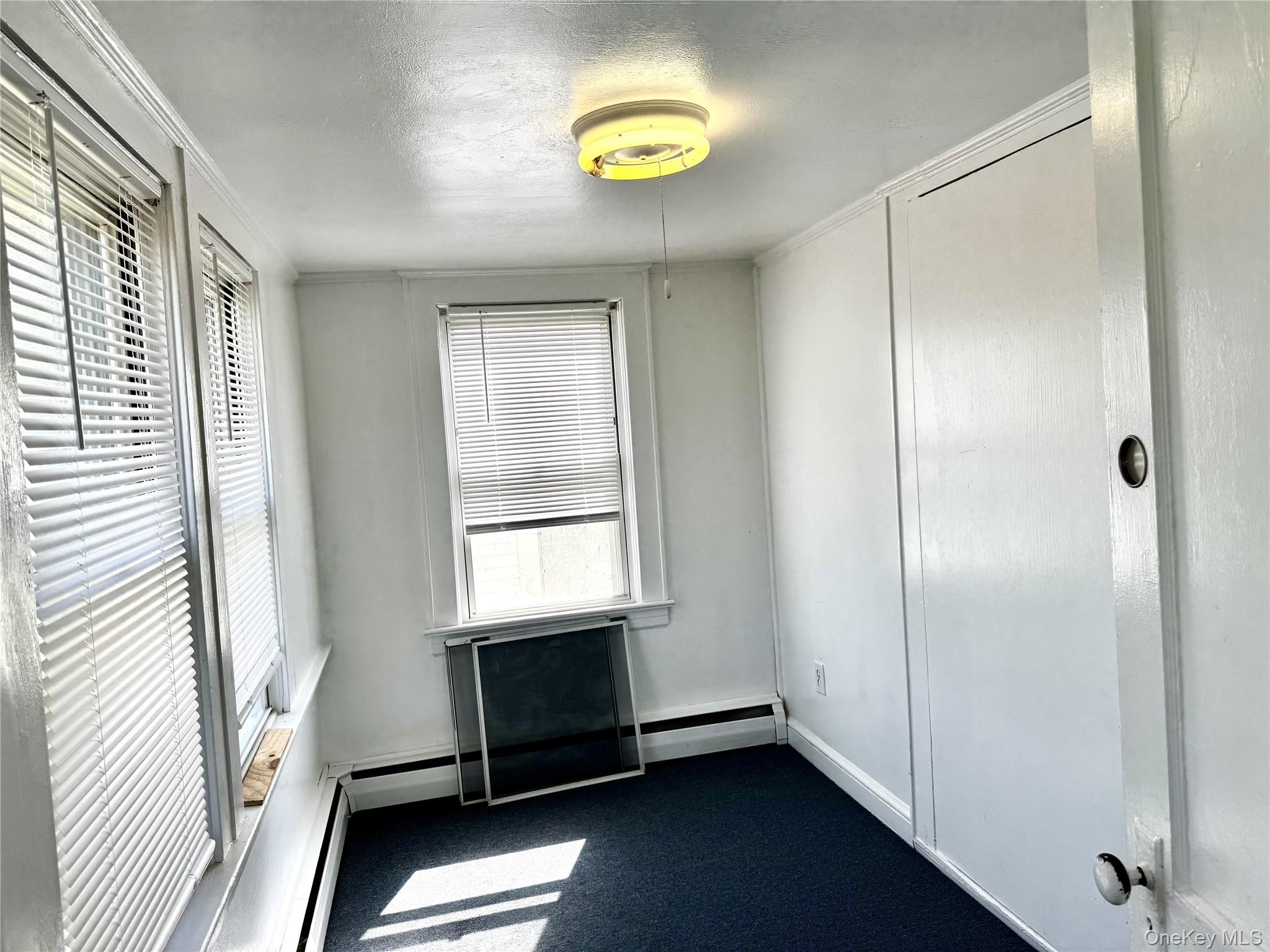 1573 9th Street, West Babylon, NY 11704