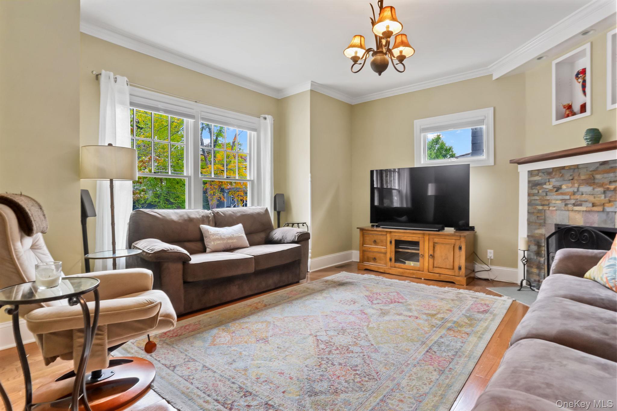 30 Grove Street, Pleasantville, NY 10570