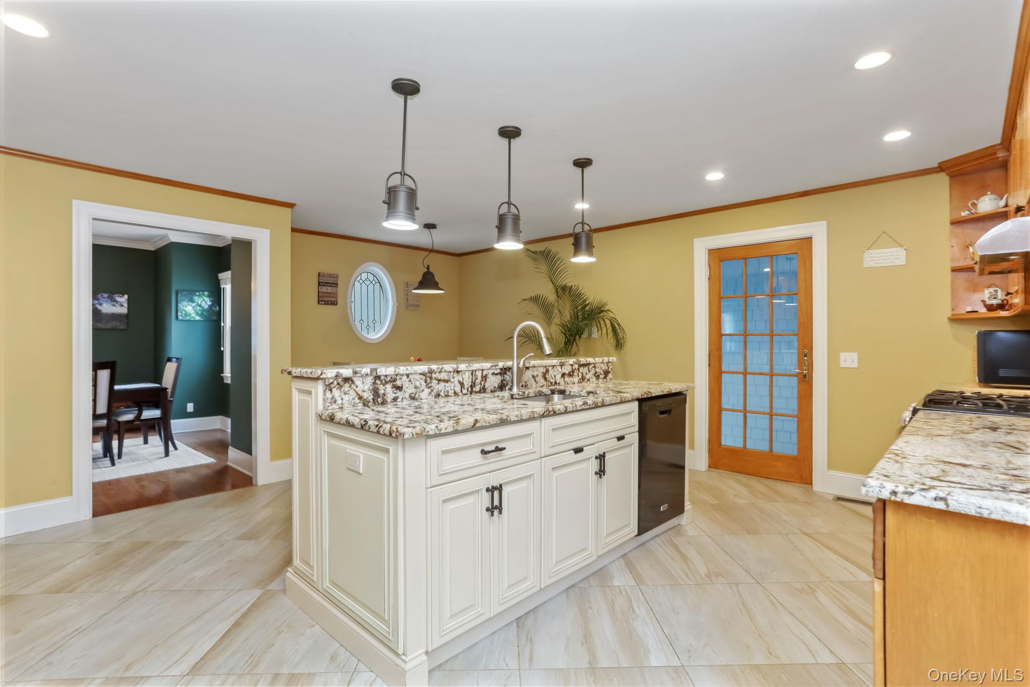 30 Grove Street, Pleasantville, NY 10570