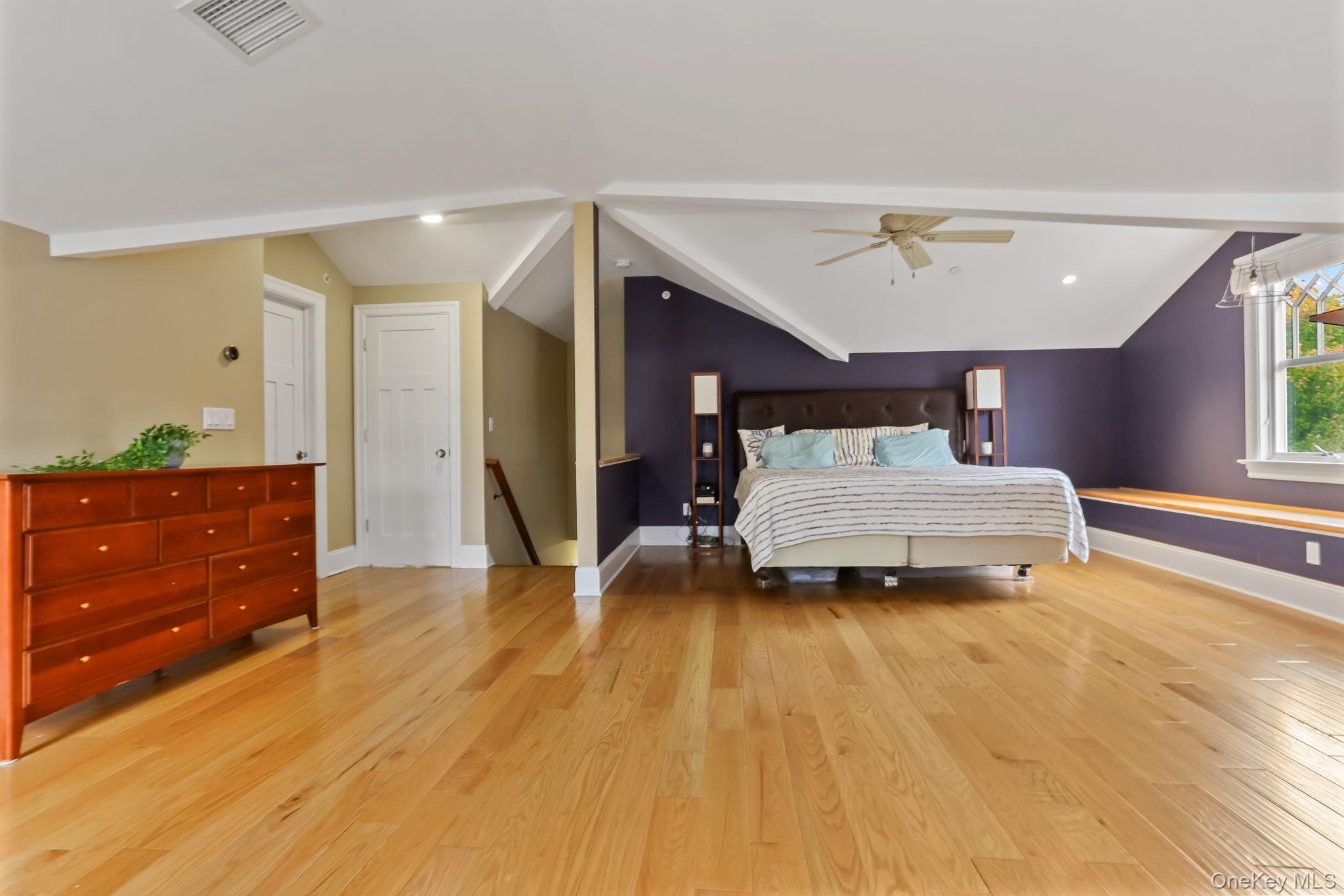 30 Grove Street, Pleasantville, NY 10570