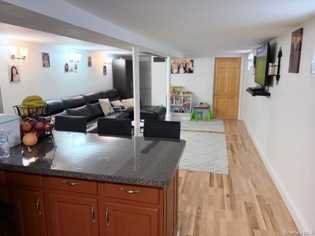 7818 65th Street, Glendale, NY 11385