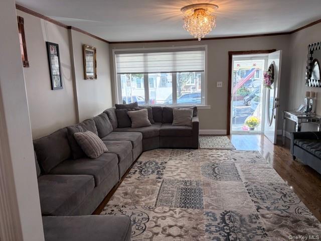 7818 65th Street, Glendale, NY 11385