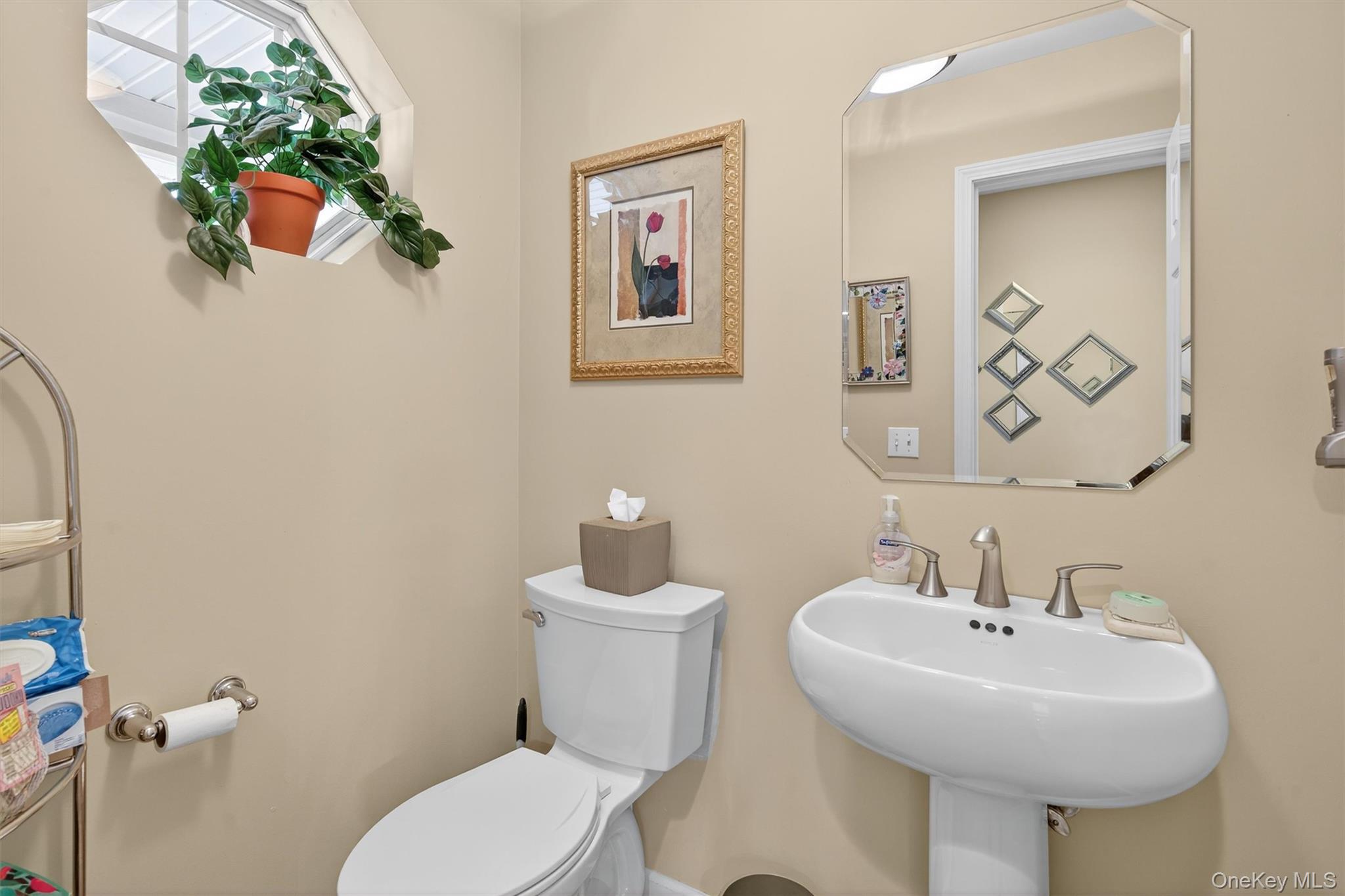 67 Jamie Court, Suffern, NY 10901