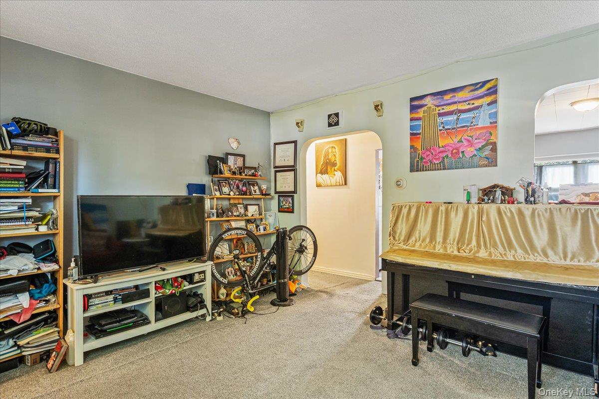 15016 26th Avenue, Flushing, NY 11354