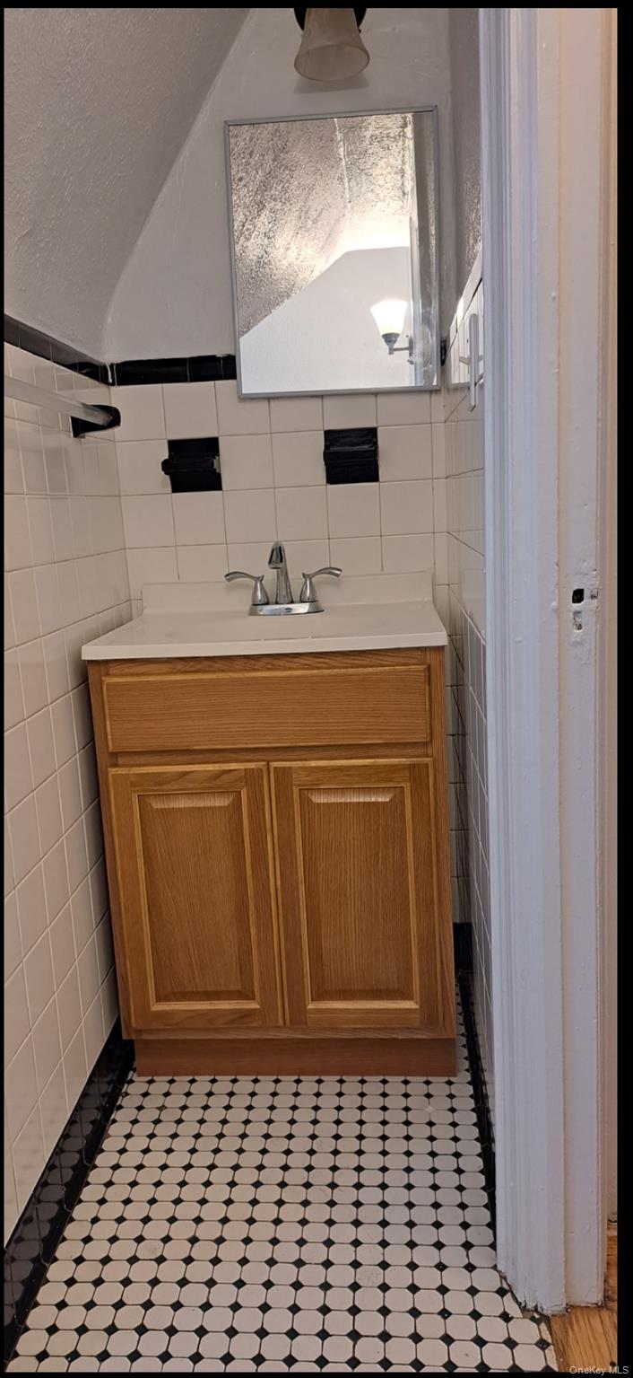 141 Sterling Avenue, Yonkers, NY 10704