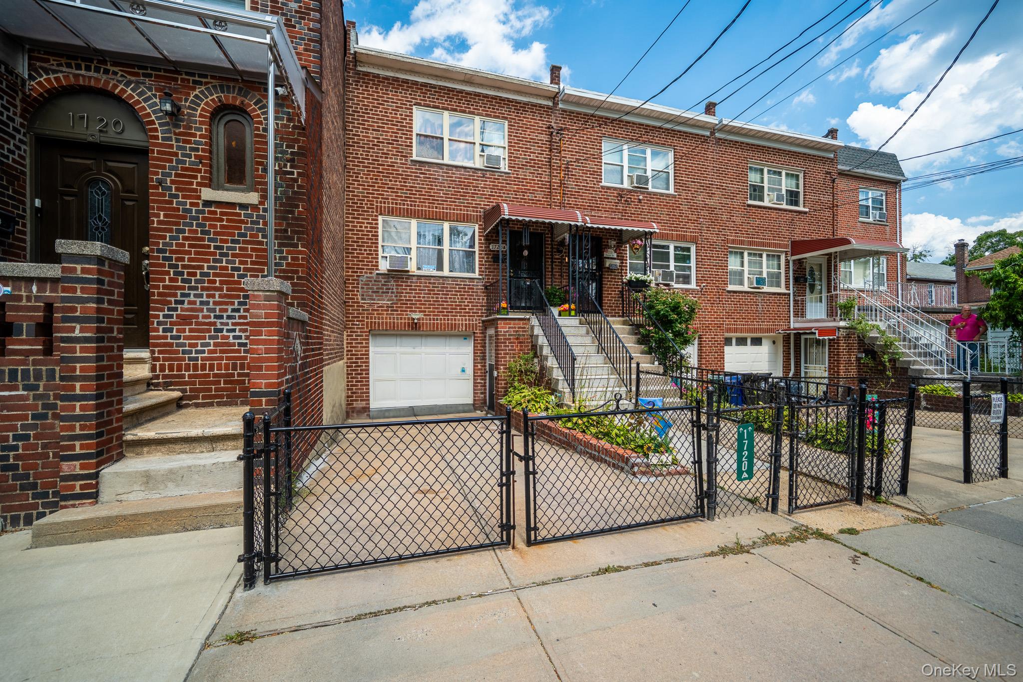 1720A Paulding Avenue, Bronx, NY 10462