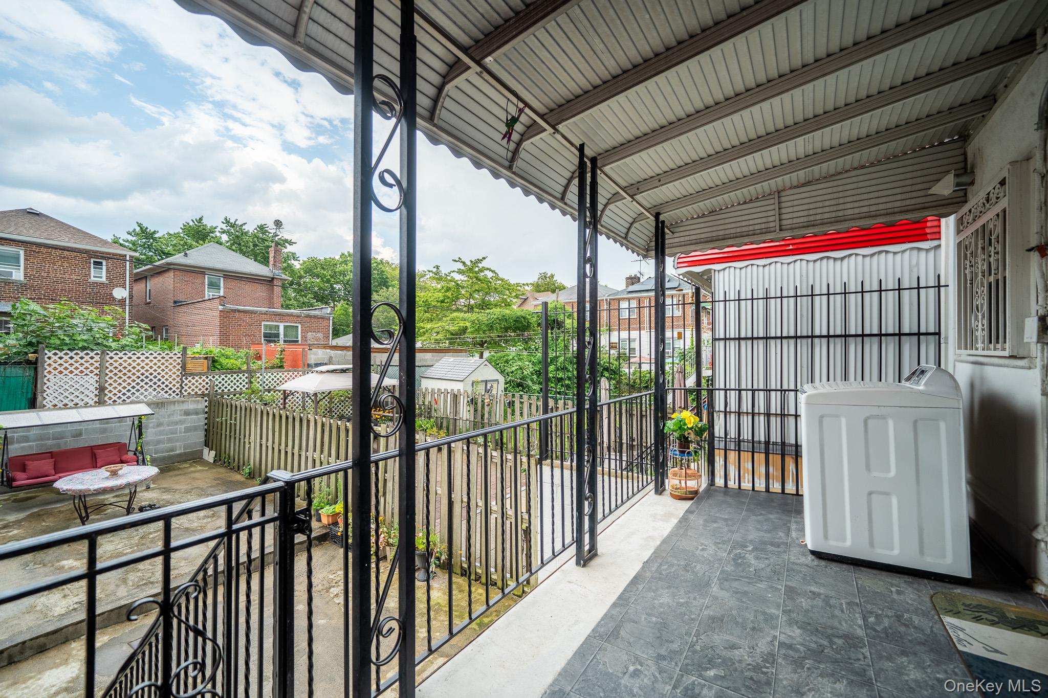 1720A Paulding Avenue, Bronx, NY 10462