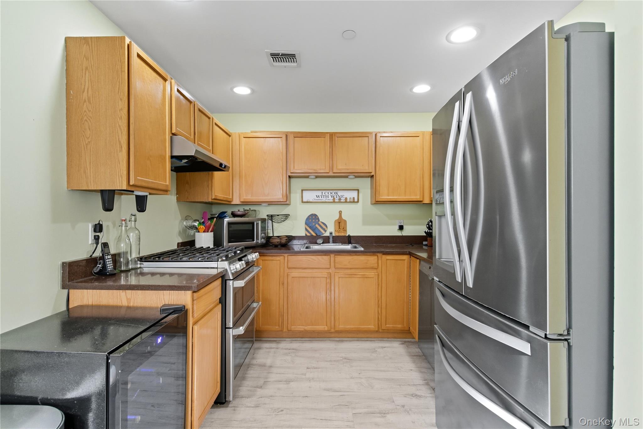 224 Medea Way # 224, Central Islip, NY 11722