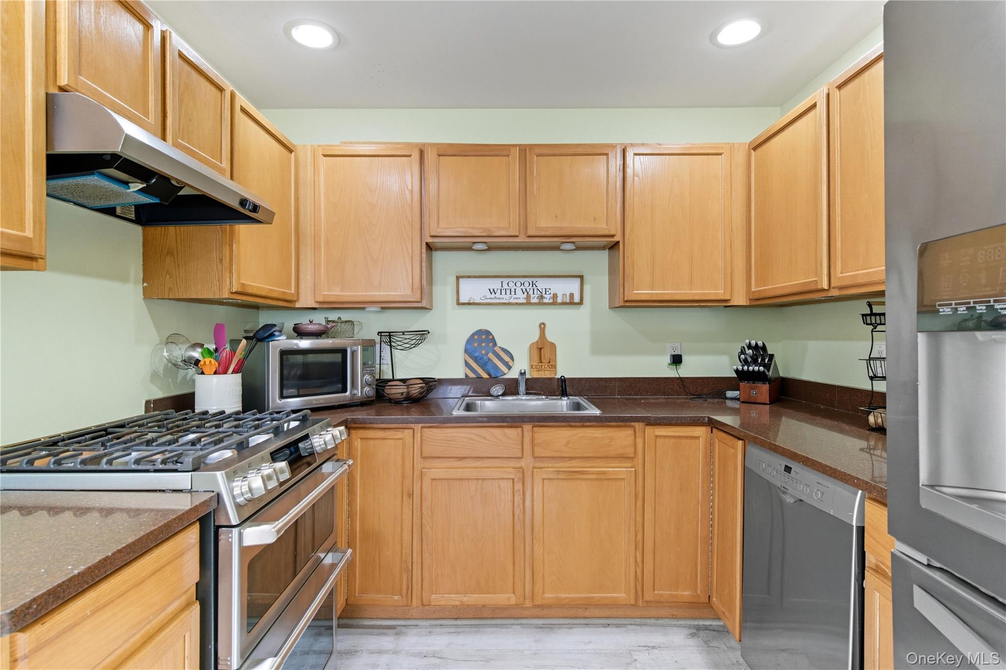 224 Medea Way # 224, Central Islip, NY 11722