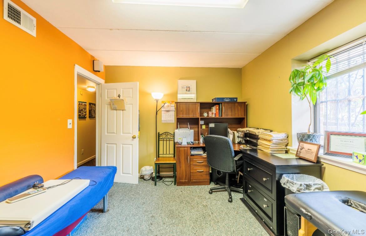 122-15 25th Road # CF3, Flushing, NY 11354