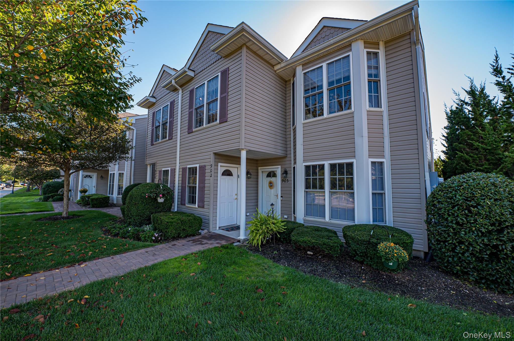 902 Altessa Boulevard, Melville, NY 11747