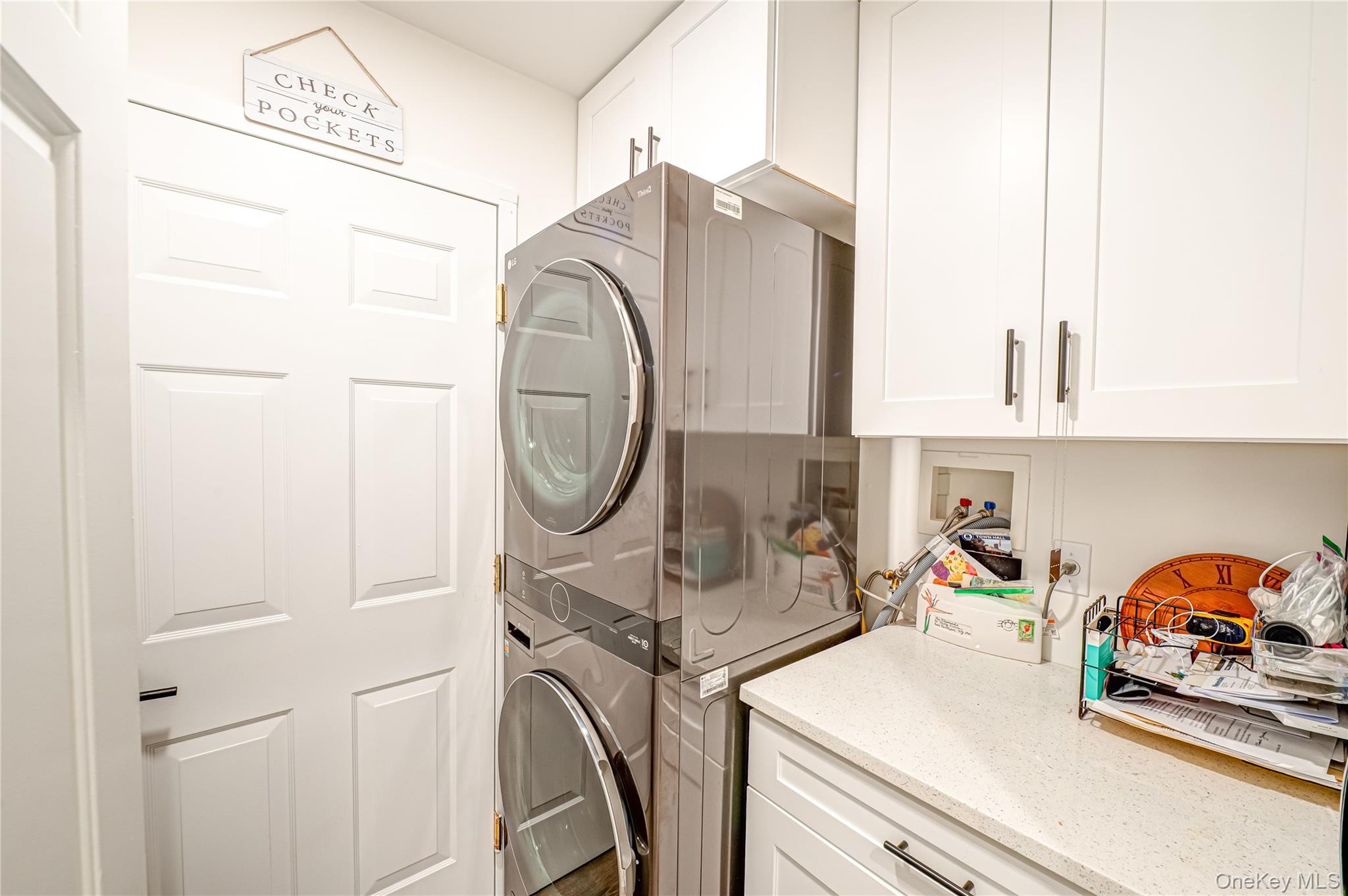 902 Altessa Boulevard, Melville, NY 11747