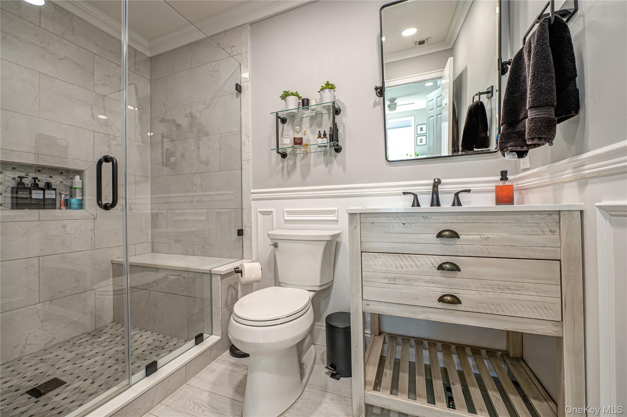 902 Altessa Boulevard, Melville, NY 11747