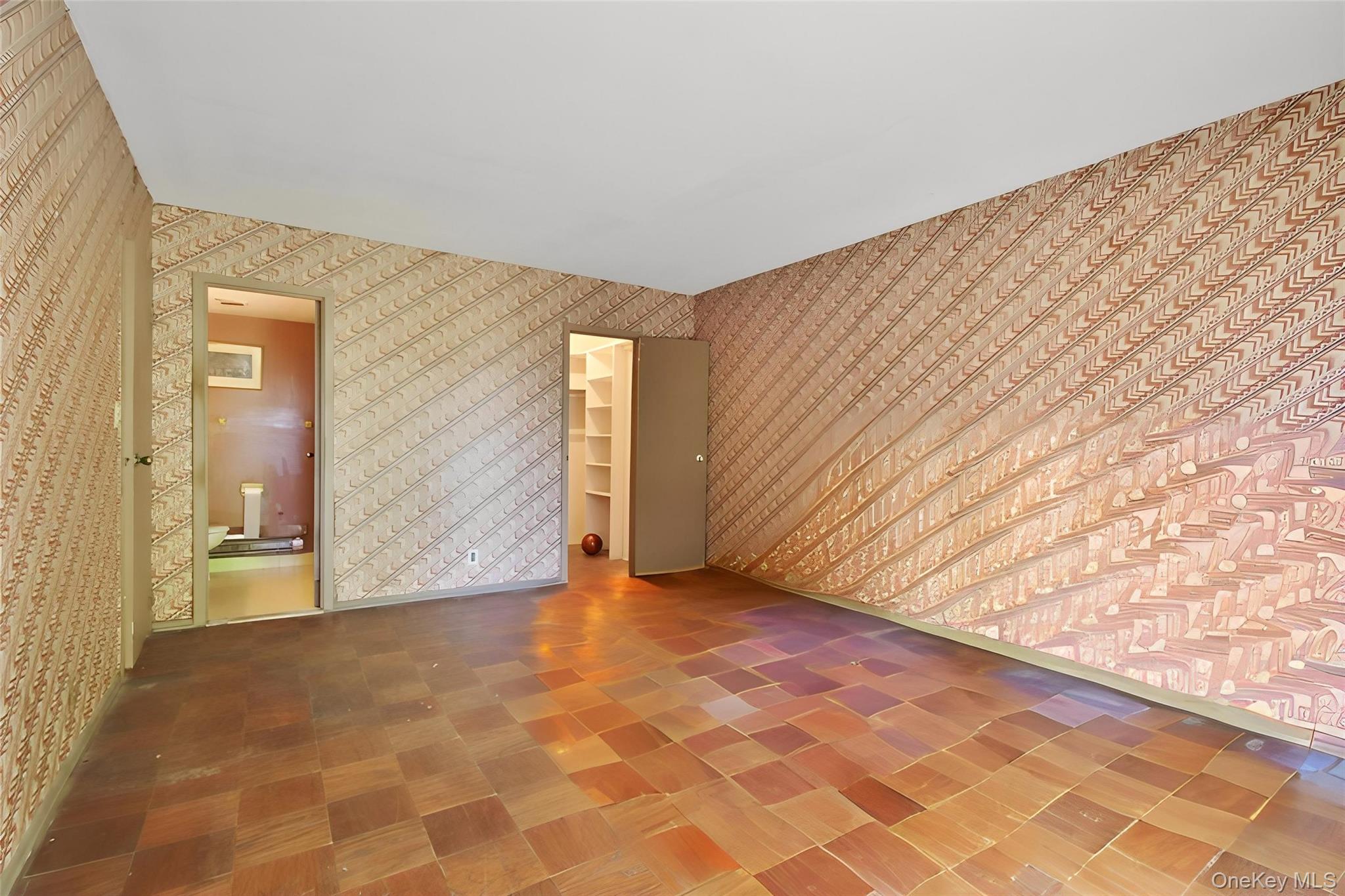 15 Stewart Place # 1R, White Plains, NY 10603