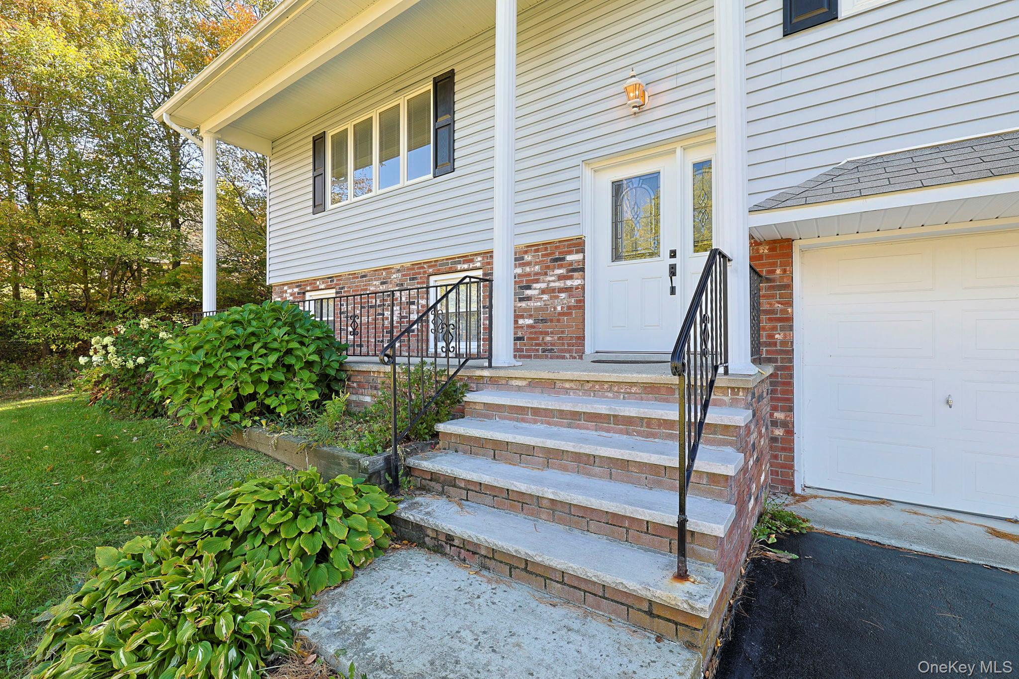 49 Orchard Crest Drive, Westtown, NY 10998