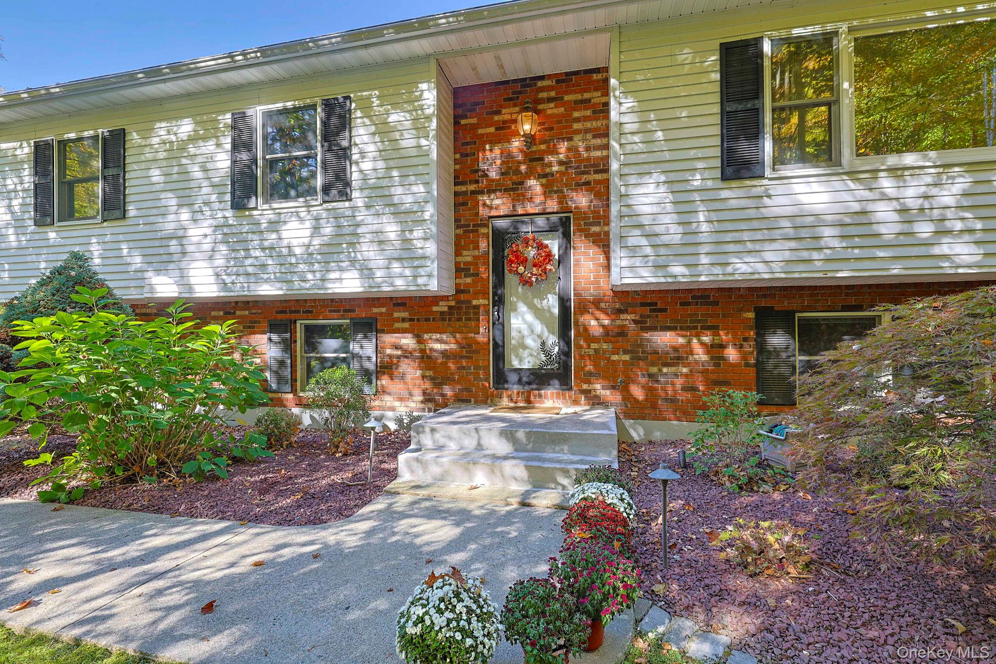 77 Woodbury Road, Highland Mills, NY 10930