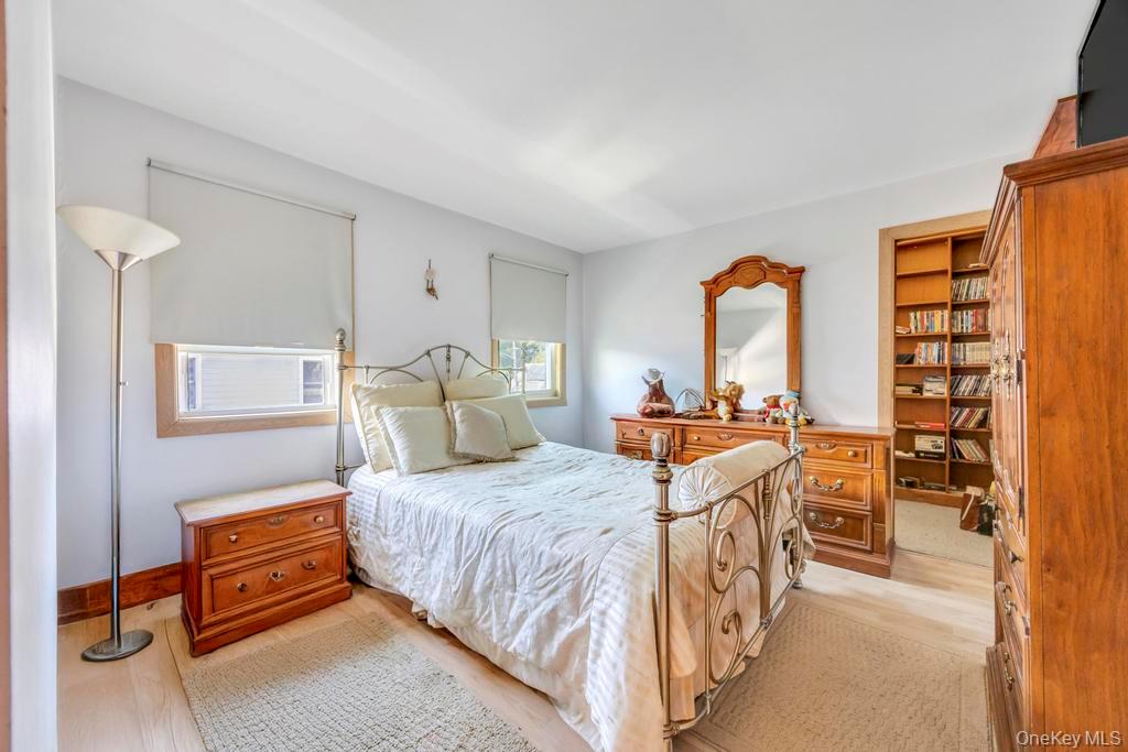 436 18th Street, West Babylon, NY 11704