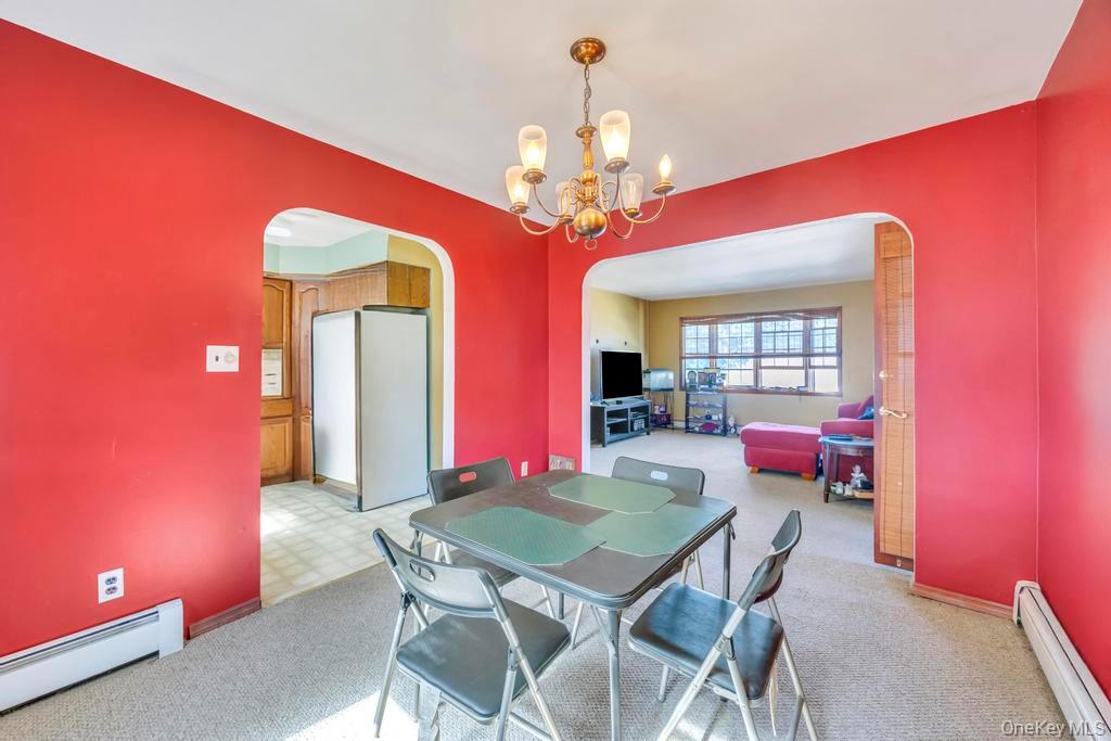 436 18th Street, West Babylon, NY 11704