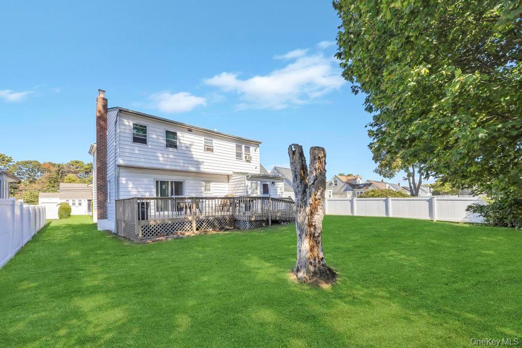 436 18th Street, West Babylon, NY 11704