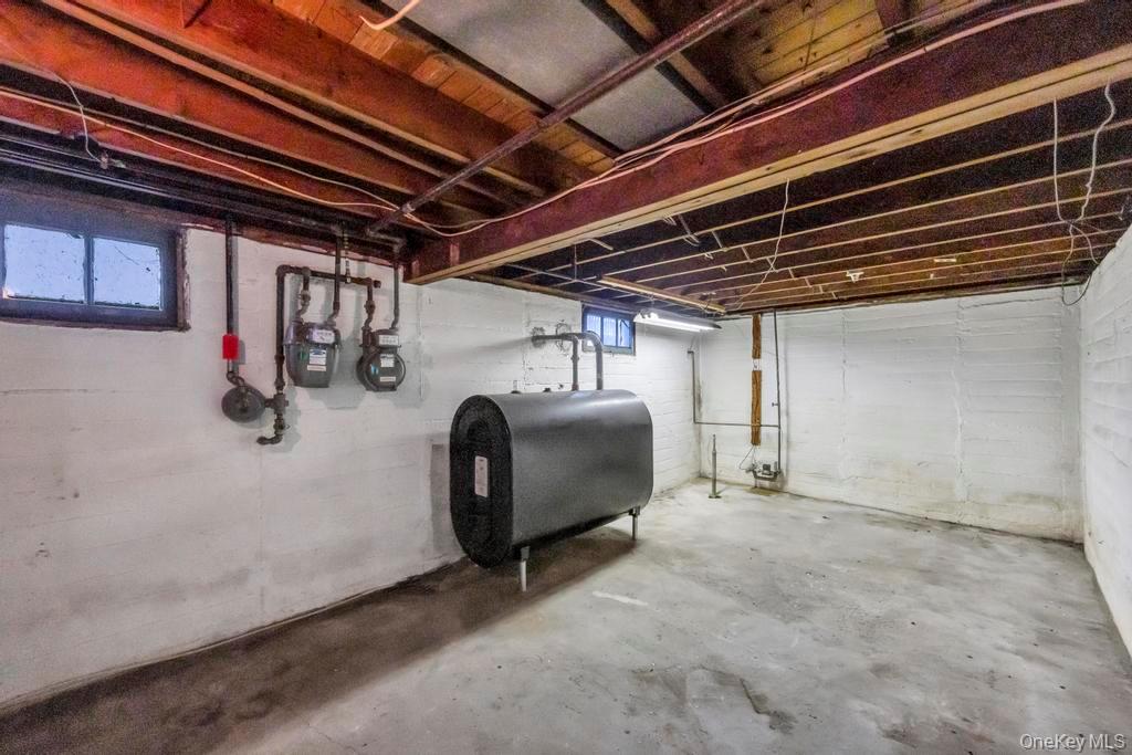 436 18th Street, West Babylon, NY 11704