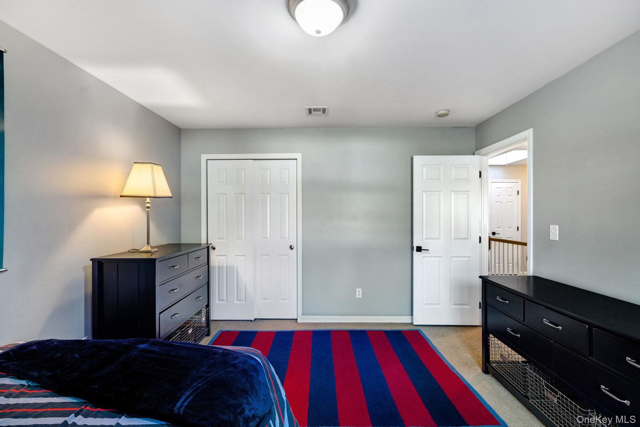 58 Red Maple Way, New Windsor, NY 12553