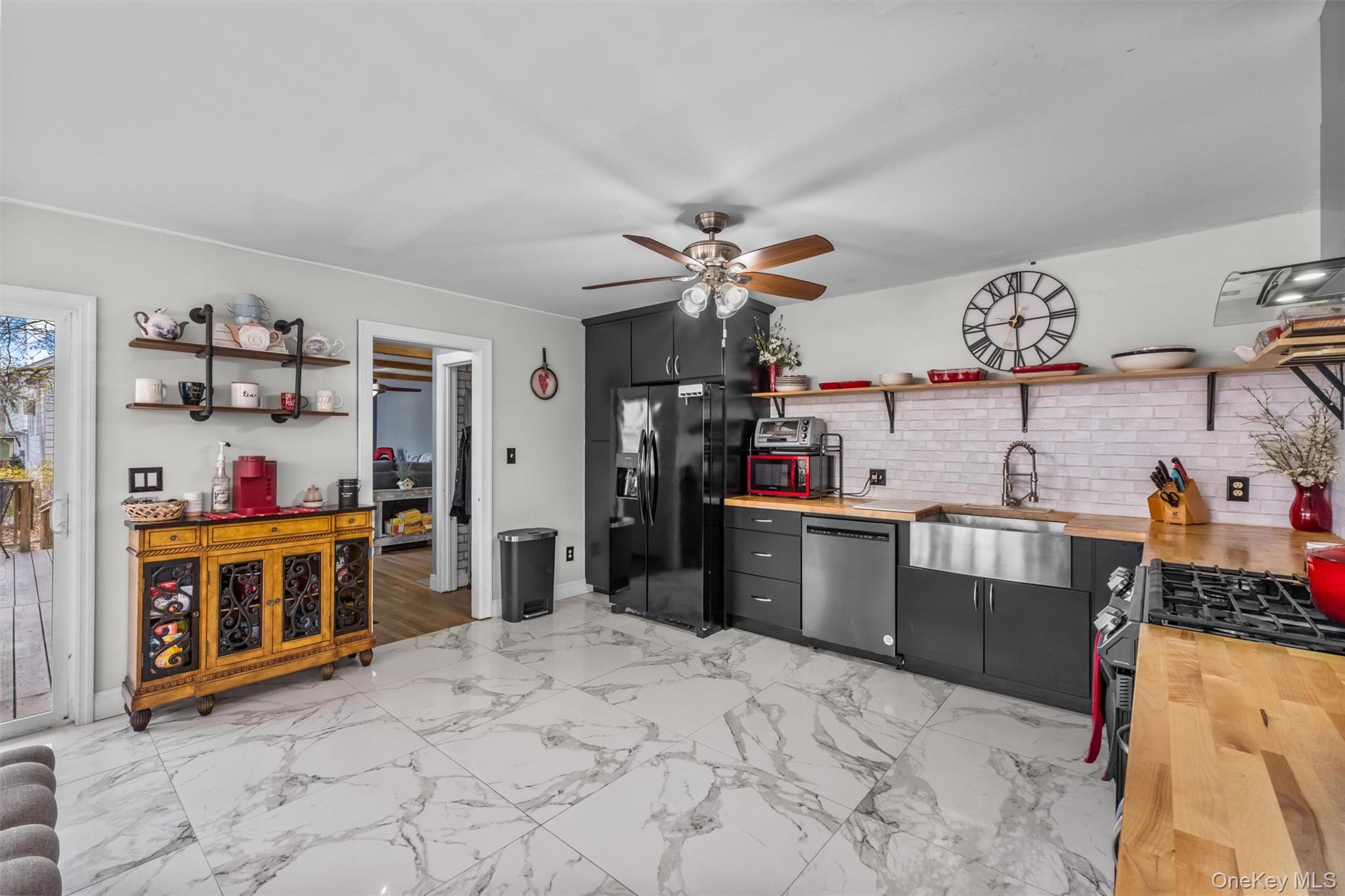 6 Smith Terrace, Highland, NY 12528