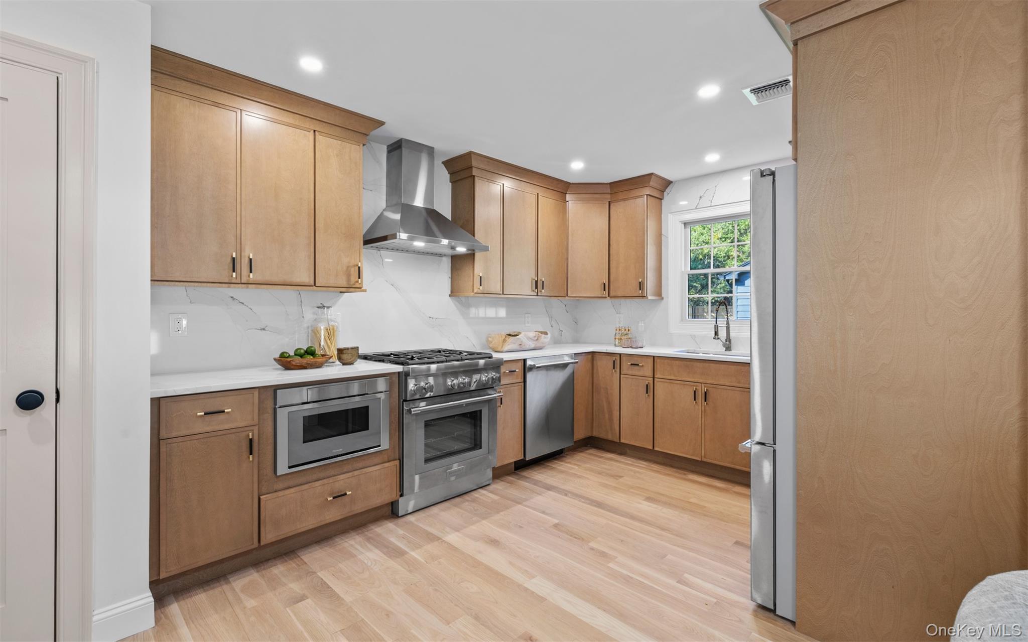 685 Springs Fireplace Road, East Hampton, NY 11937