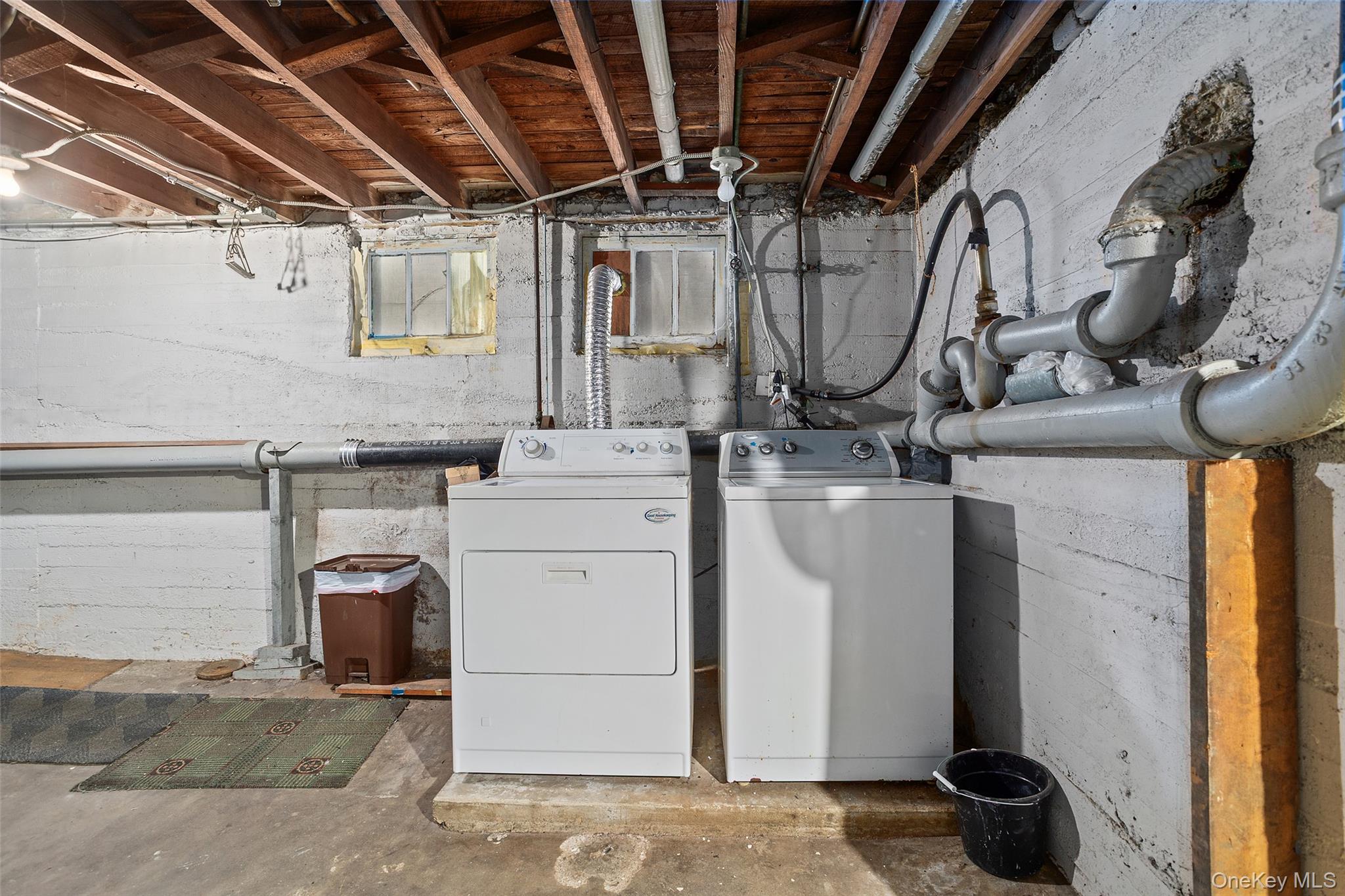 2316 Laconia Avenue, Bronx, NY 10469