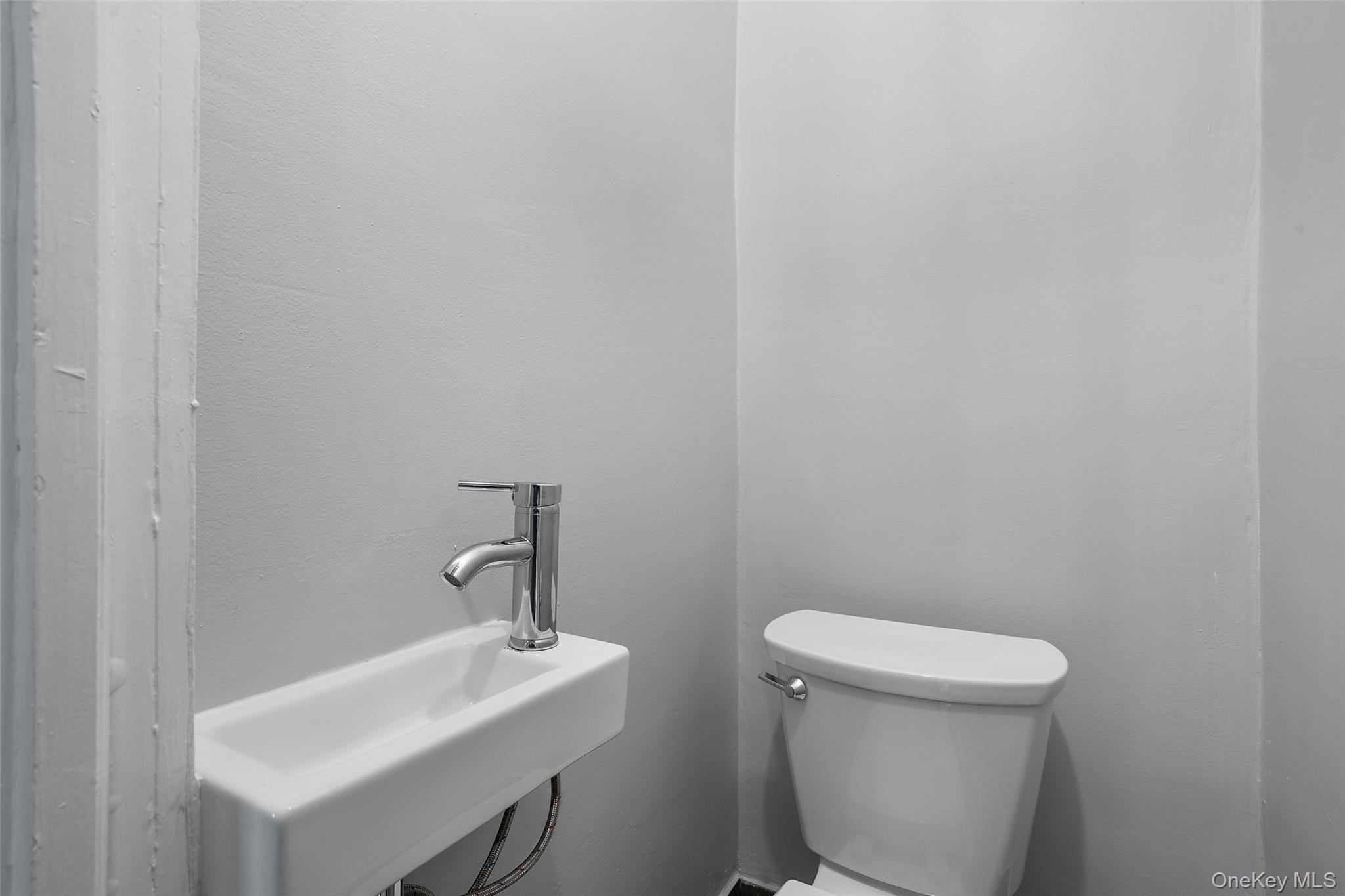 2316 Laconia Avenue, Bronx, NY 10469