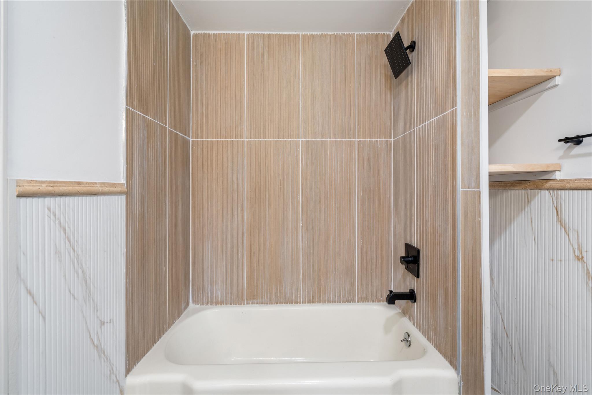 14 Windsor Drive, New Windsor, NY 12553